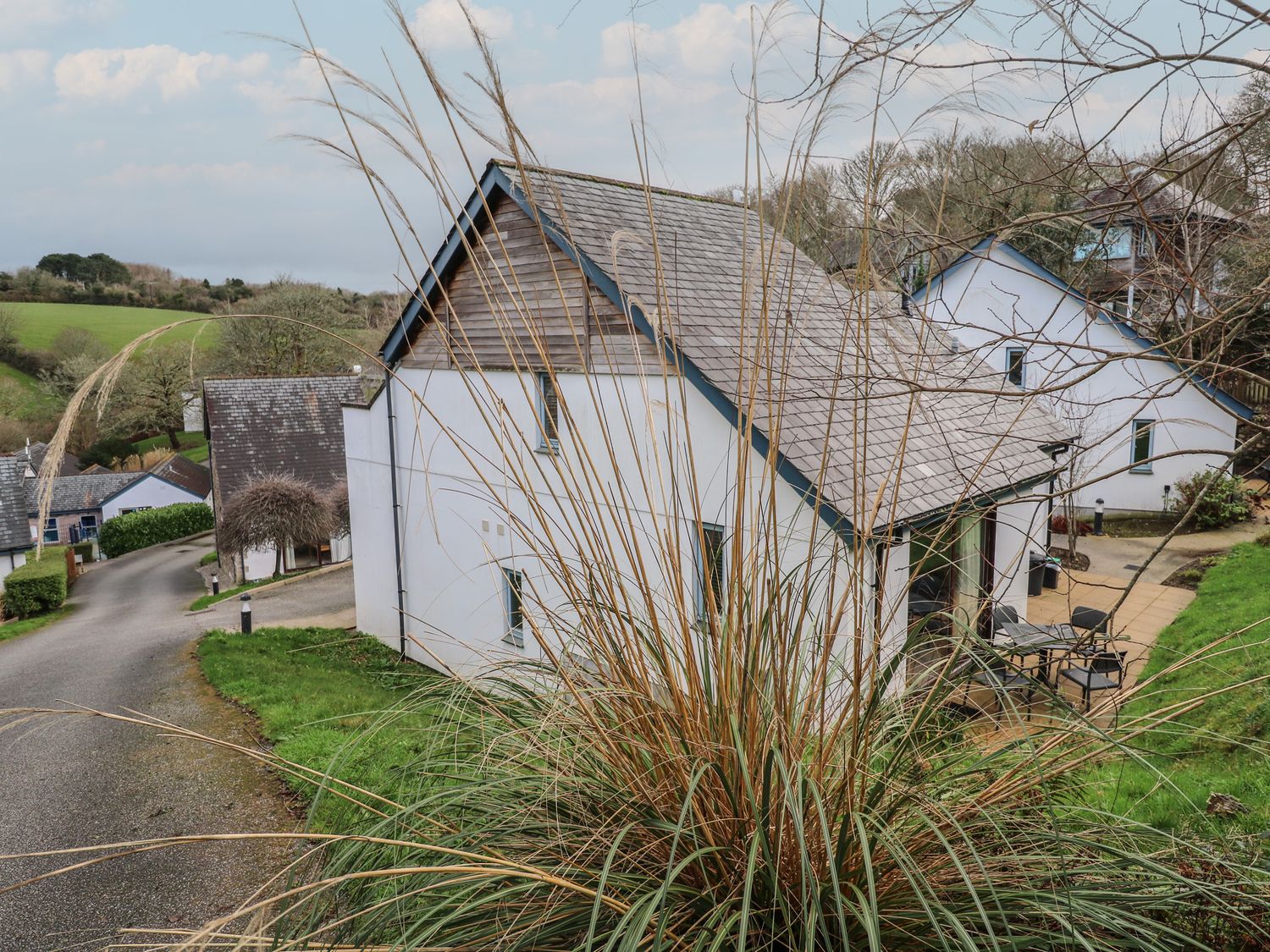 Villa Gallery                     photo 18