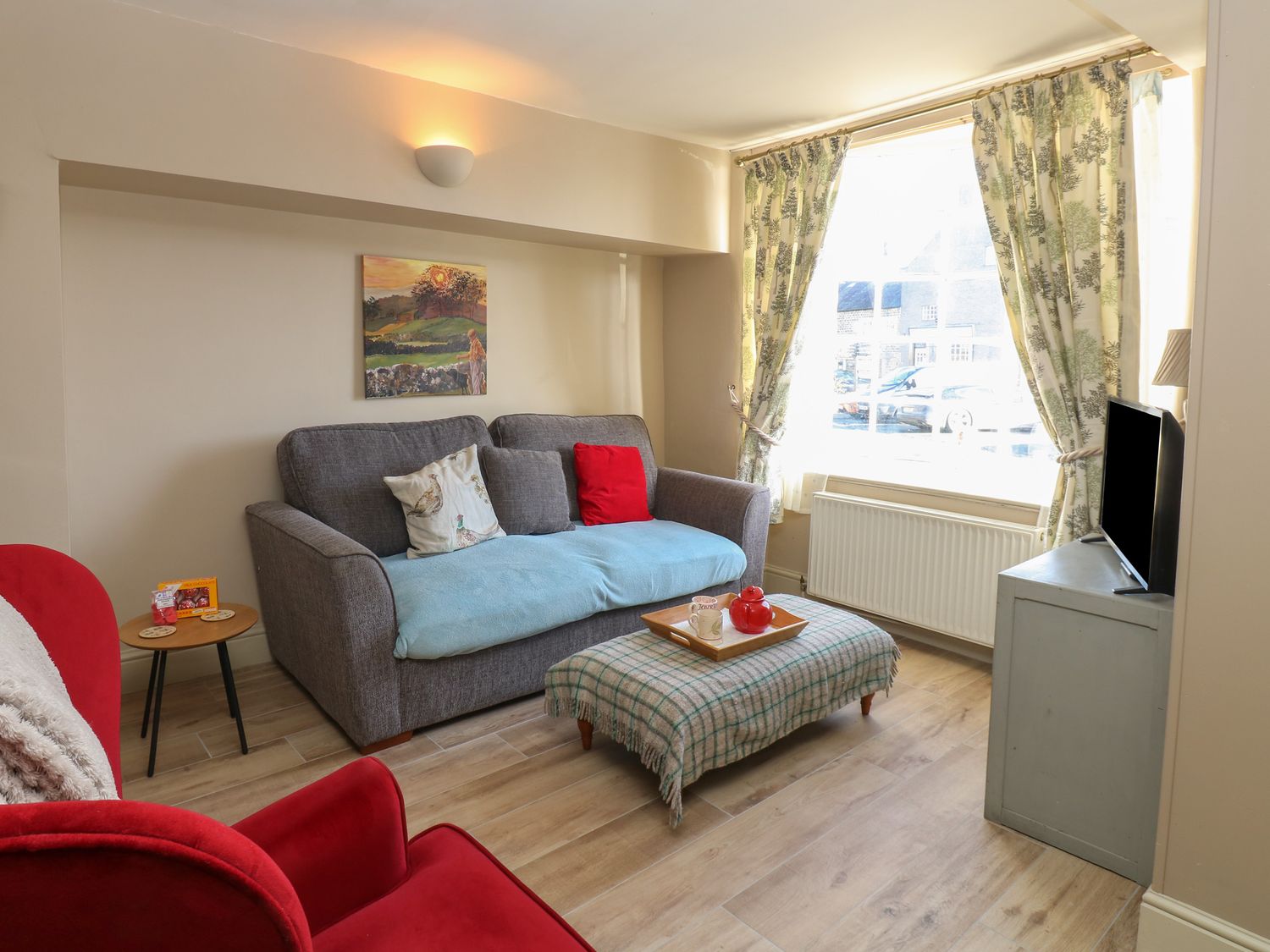 8 Market Place ( Ref 1151292 ) Masham Holiday Cottage for 2 guests - Self catering accommodation rental in North Yorkshire