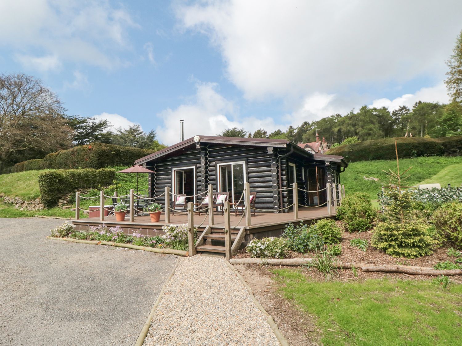 The Log Cabin at Irton Manor - North Yorkshire (incl. Whitby) - 1152274 - photo 1