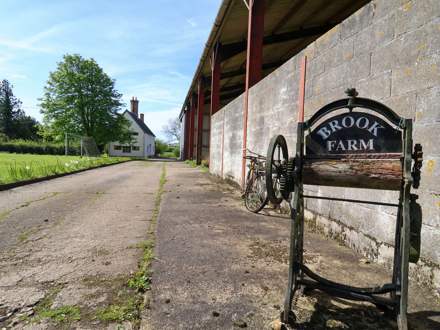 Brook Farm                     photo 44
