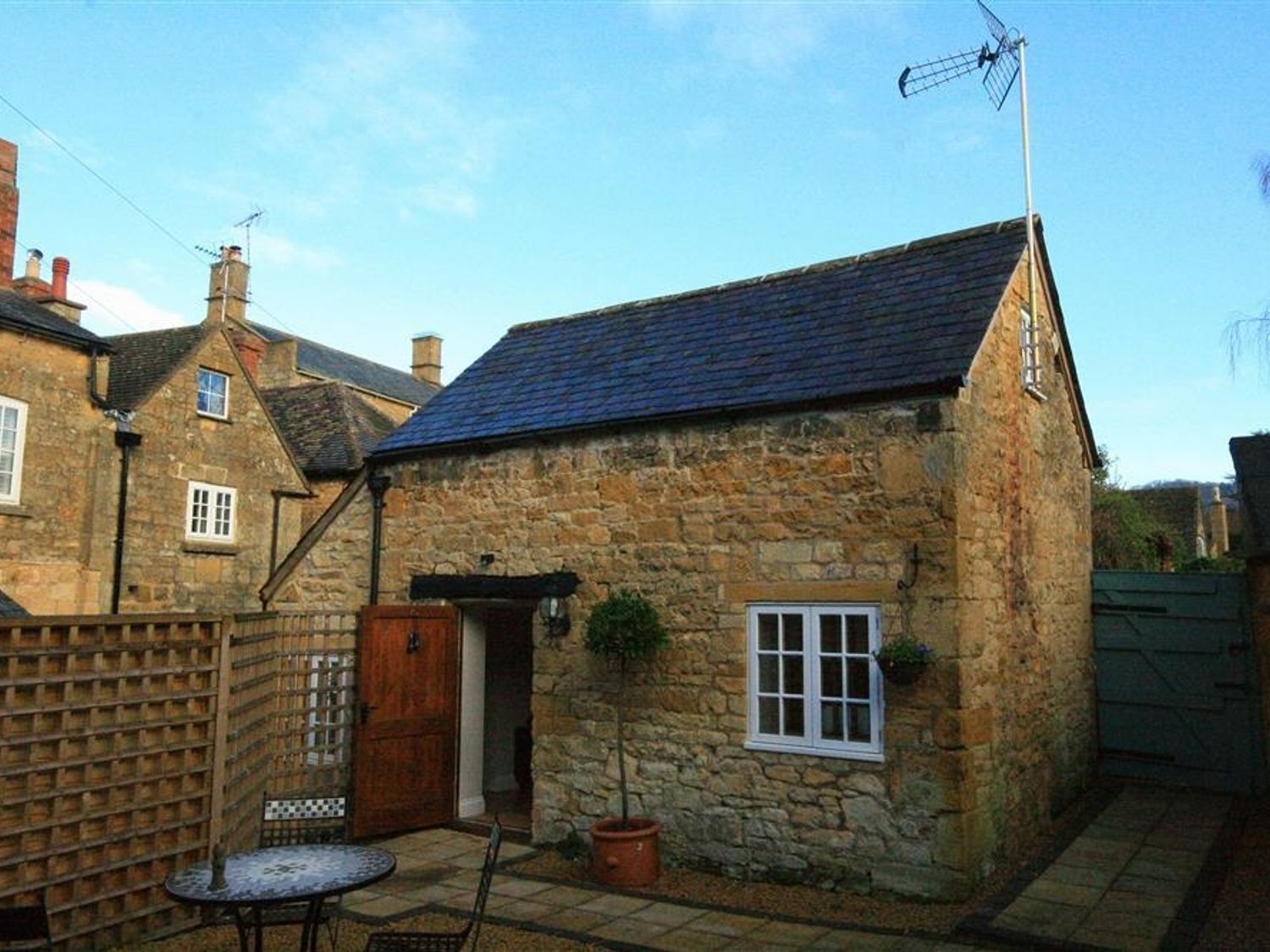 The Bolt Hole - Cotswolds - 1154348 - photo 1