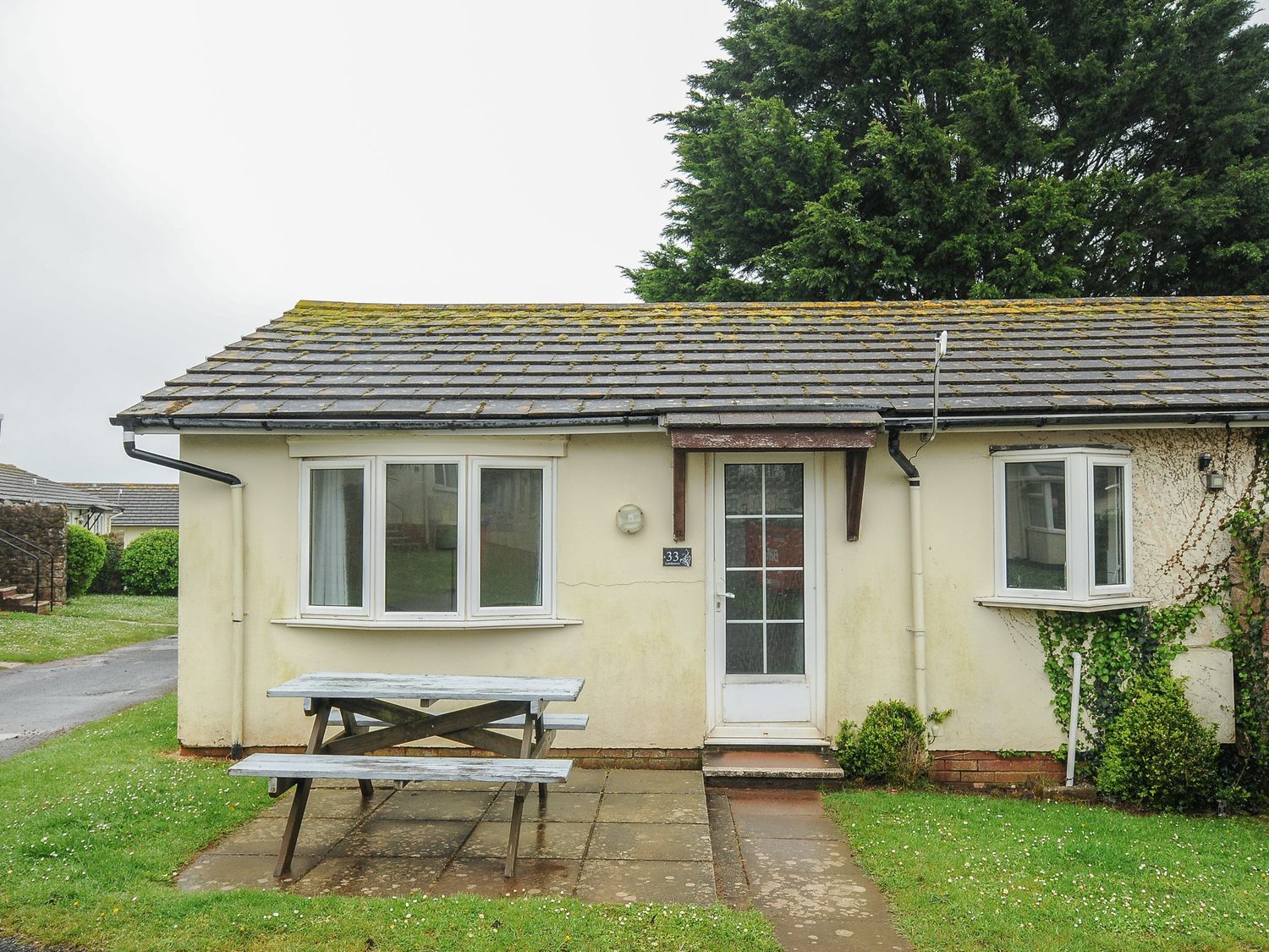 T/B Chalet T33 at Landscove Holiday Park - Devon - 1154788 - photo 1