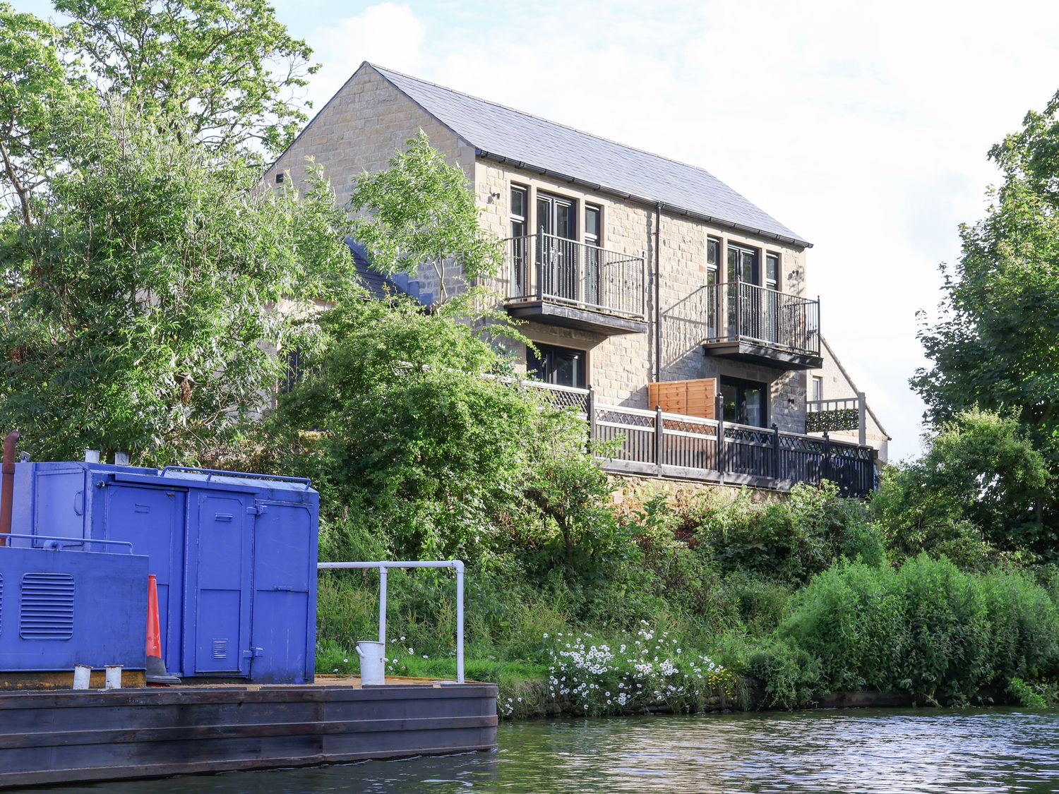 Waters Edge Lock View - North Yorkshire (incl. Whitby) - 1154896 - photo 1