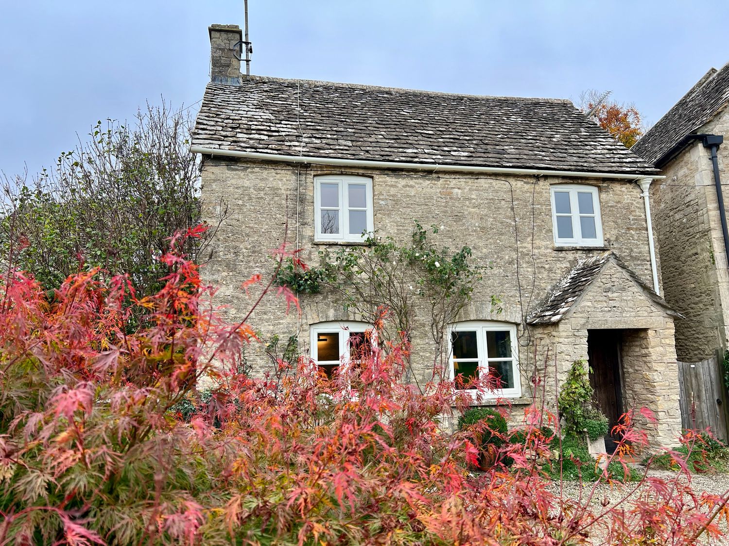Meadow View Cottage                     photo 2