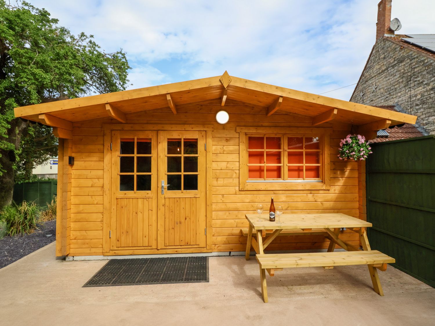 Log Cabin - Amber Glow - Somerset & Wiltshire - 1157649 - photo 1