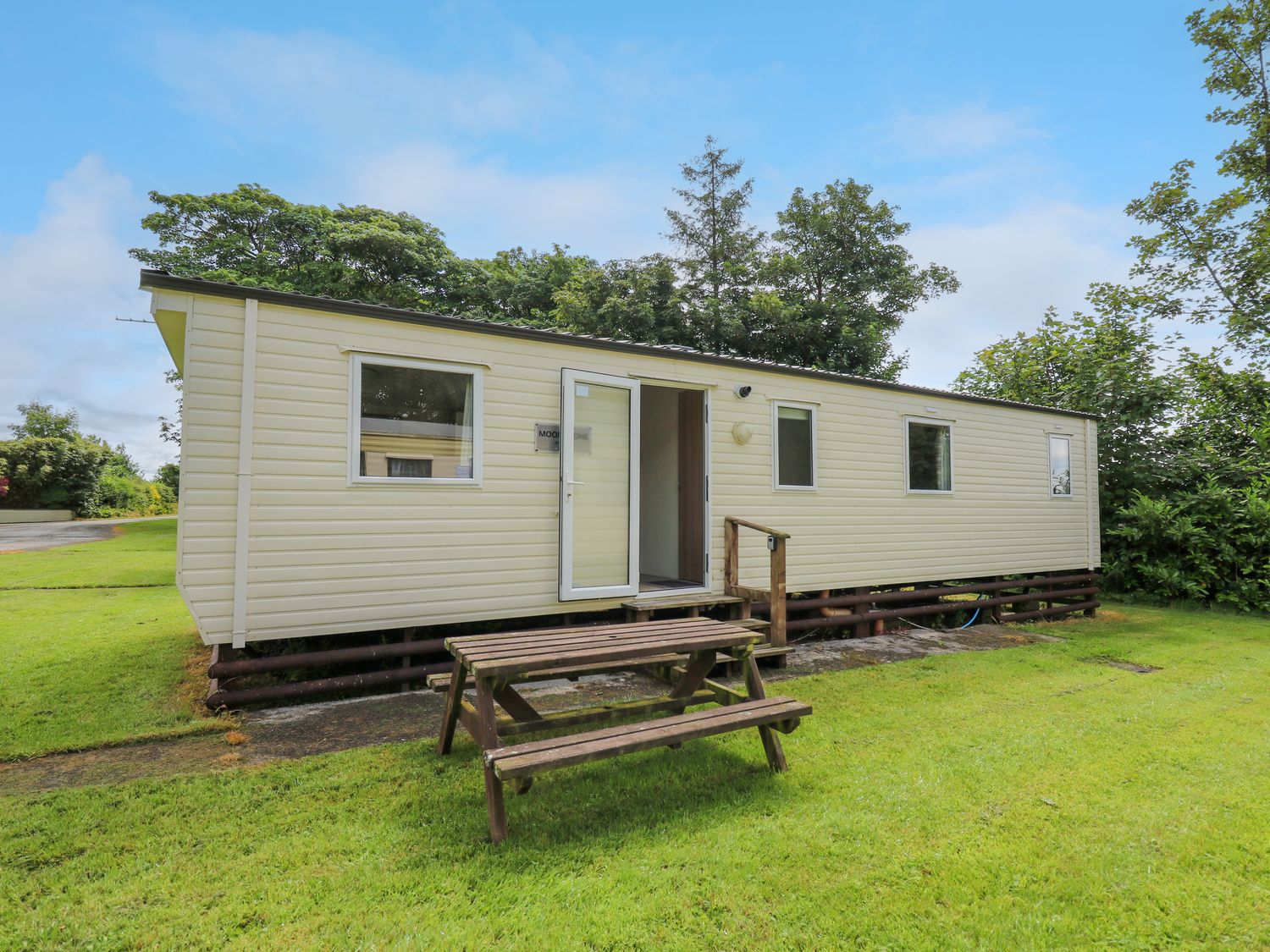 Caravan 3 at Blackmoor Farm - South Wales - 1159229 - photo 1