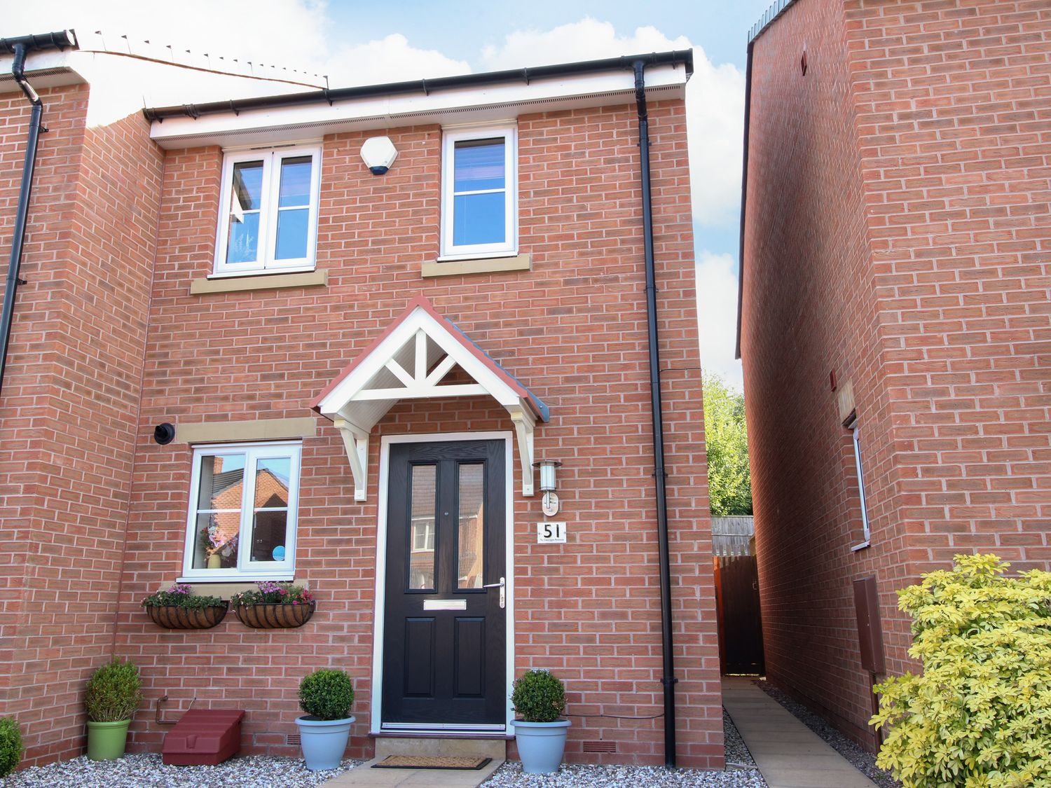 51 St. Georges Avenue - Shropshire - 1159933 - photo 1