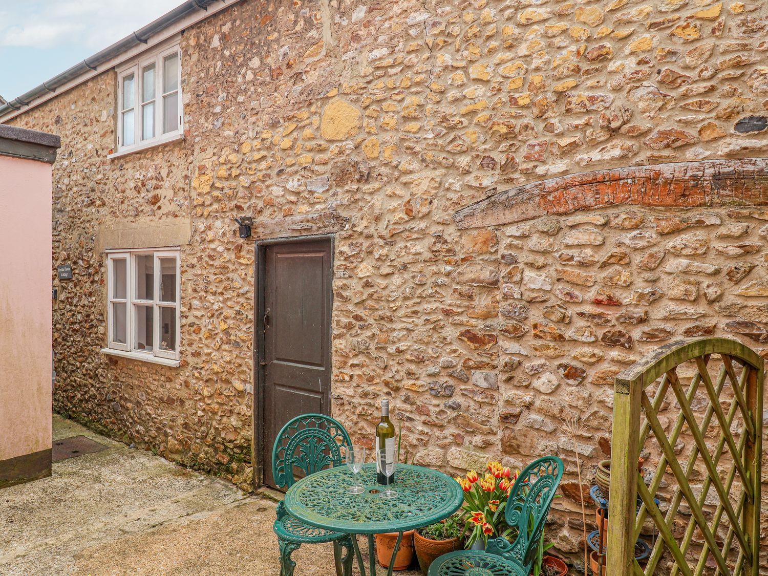 Upside Down Cottage - Devon - 1159983 - photo 1