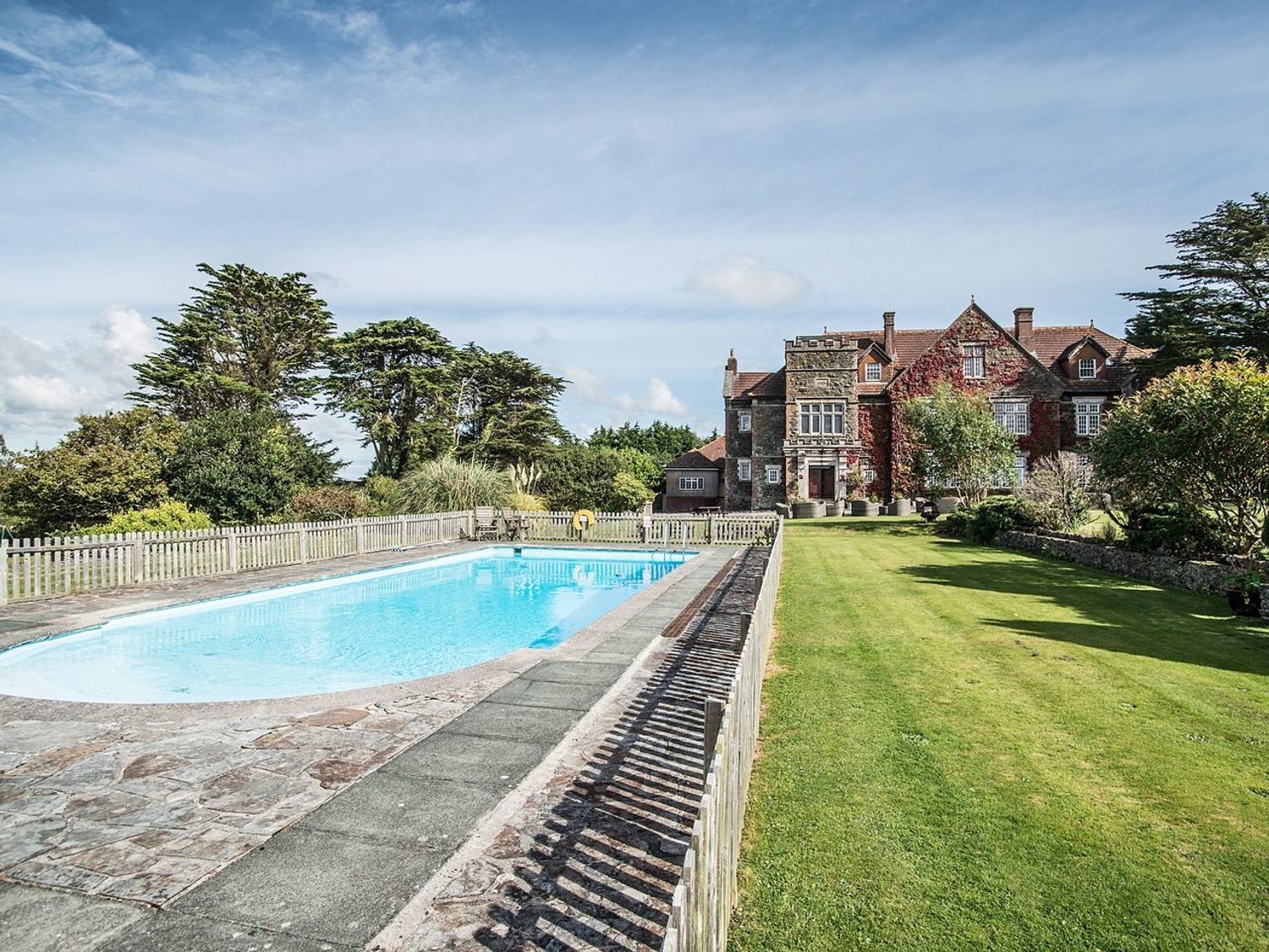 Alston Hall                     photo 2