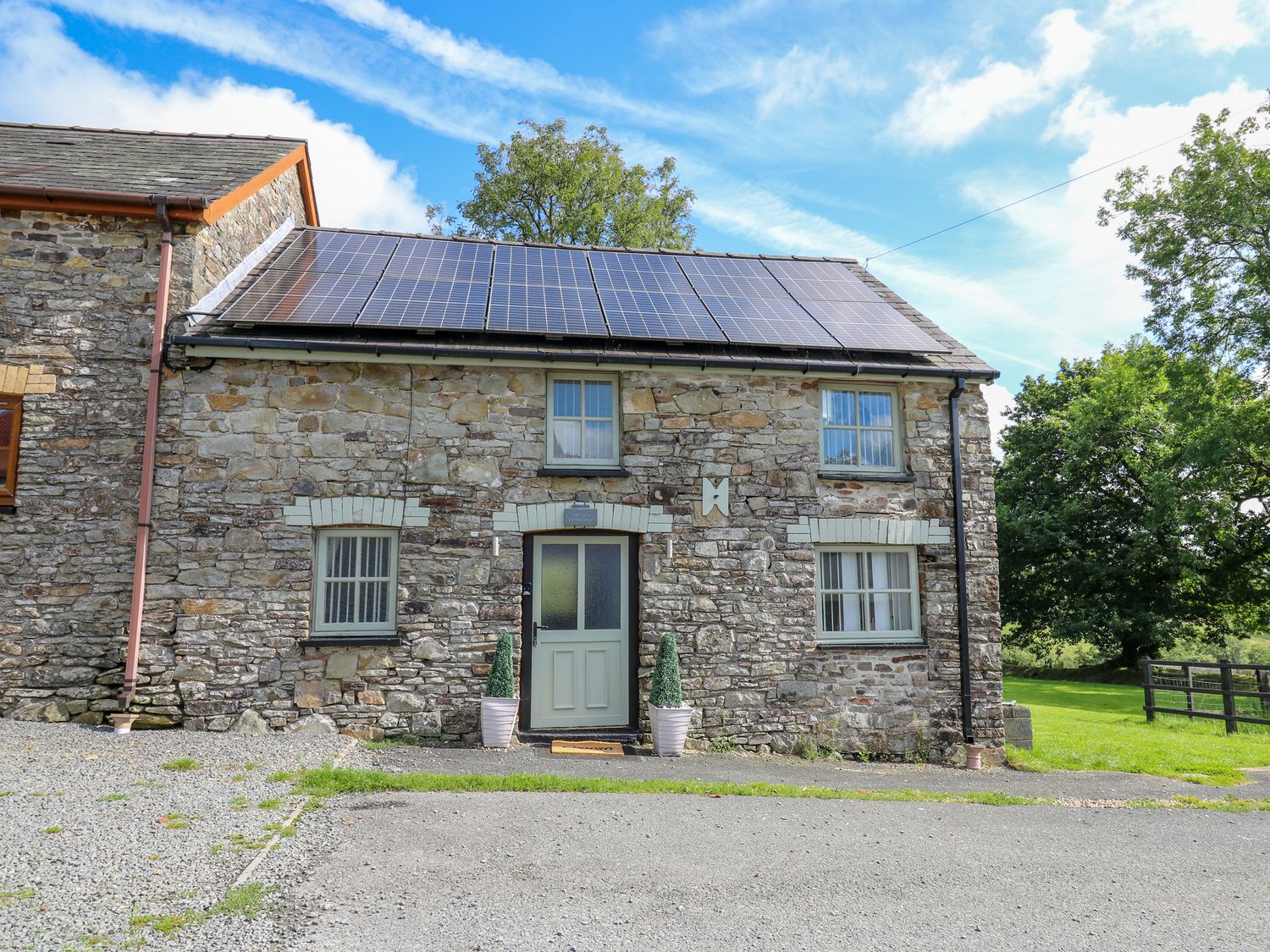 The Old Workshop - Mid Wales - 1161381 - photo 1