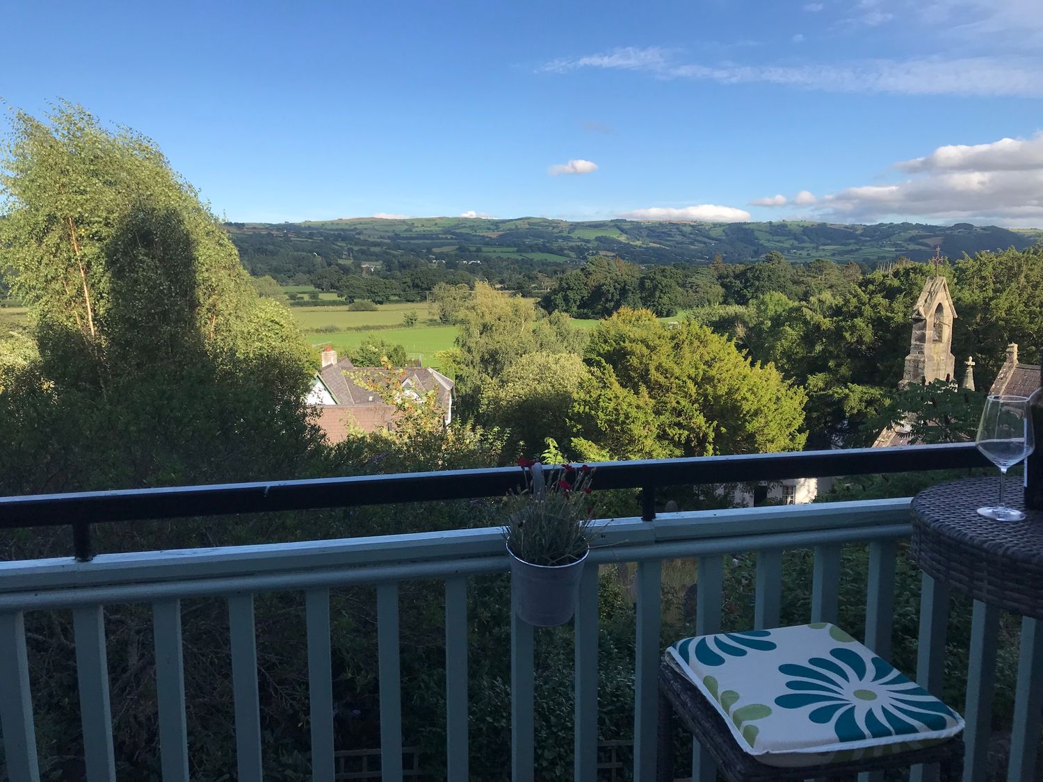 Terrace View - North Wales - 1161413 - photo 1