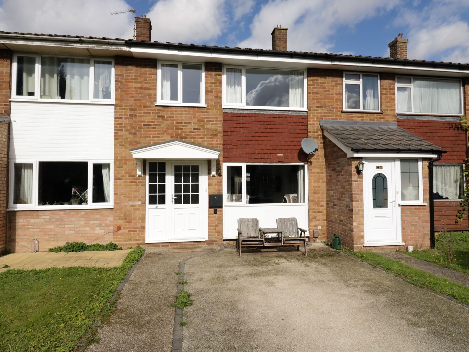 25 Resbury Close - Central England - 1162548 - photo 1