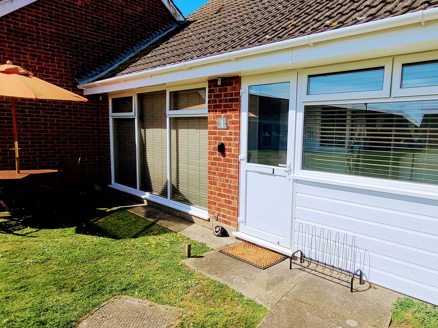 1 Kessingland Cottages - Suffolk & Essex - 1165813 - photo 1