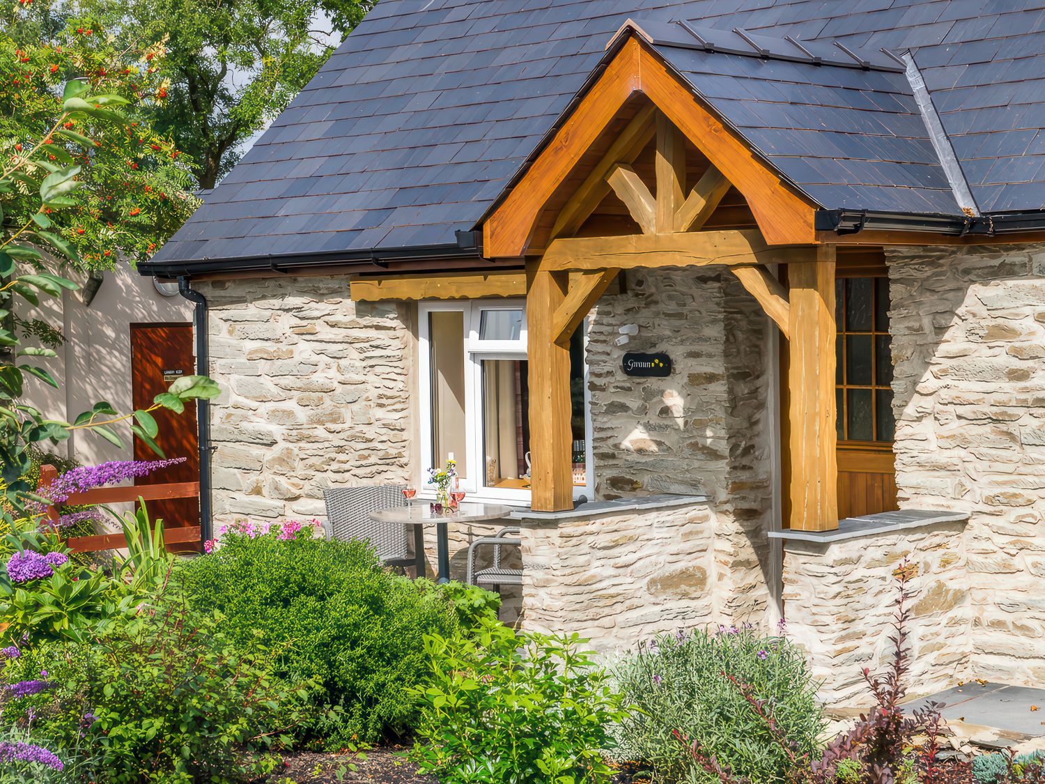 Gwaun Cottage                     photo 2