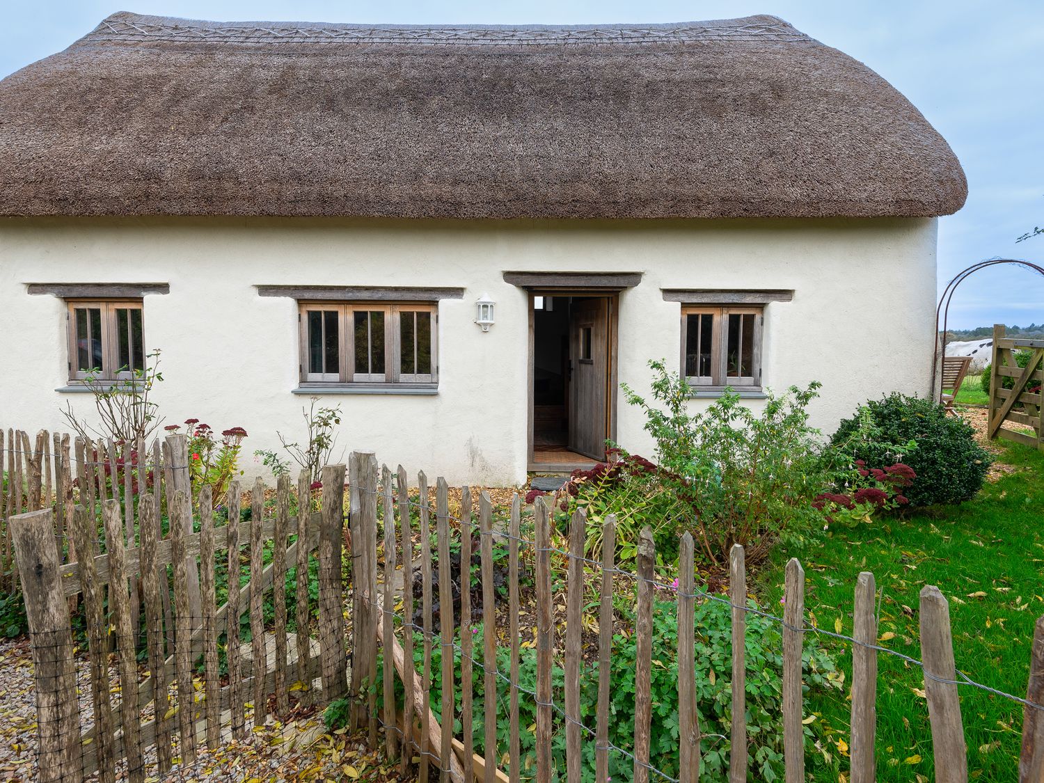 Swallows’ Cottage                     photo 2