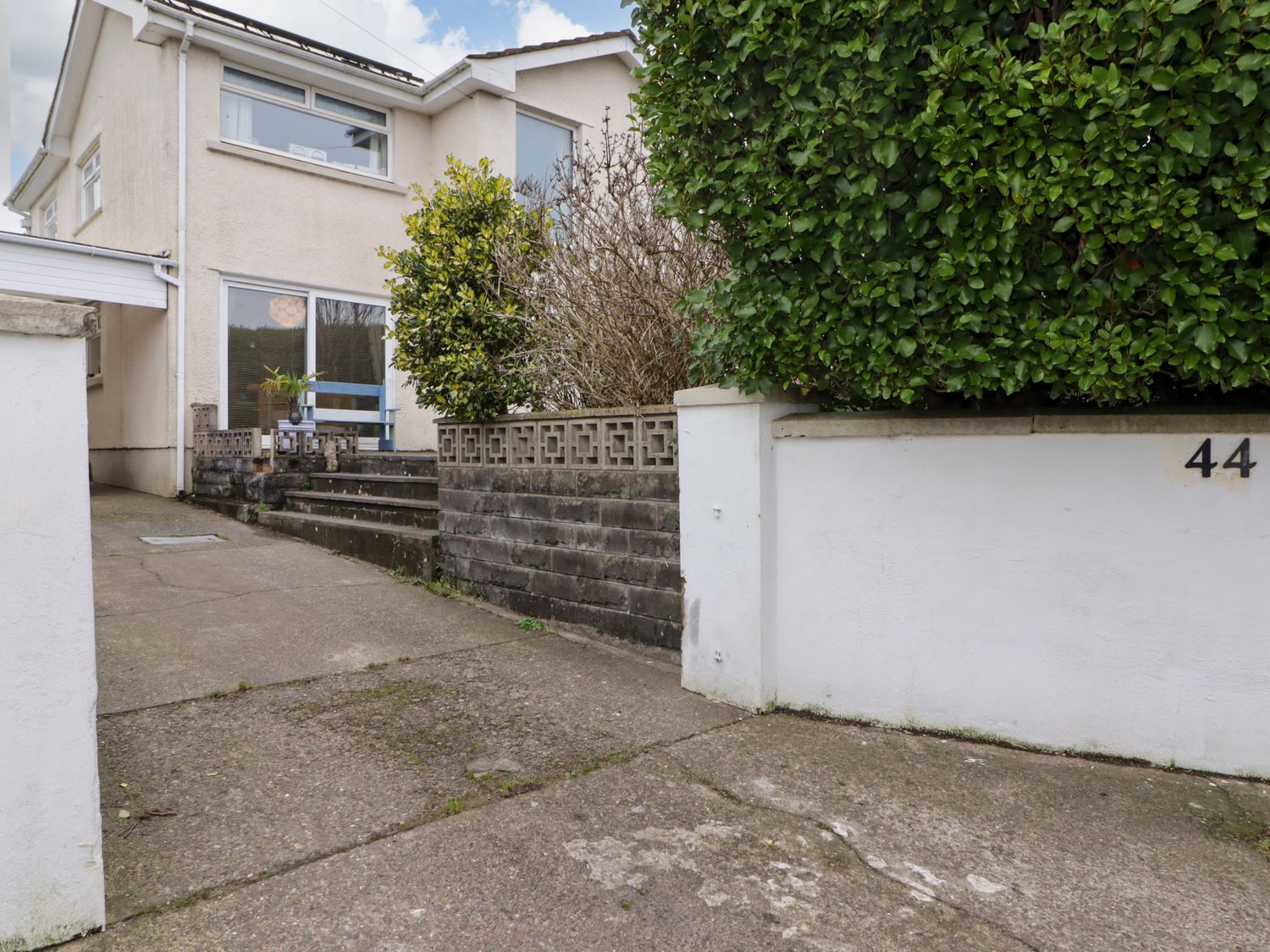 44 Honeyborough Road                     photo 43