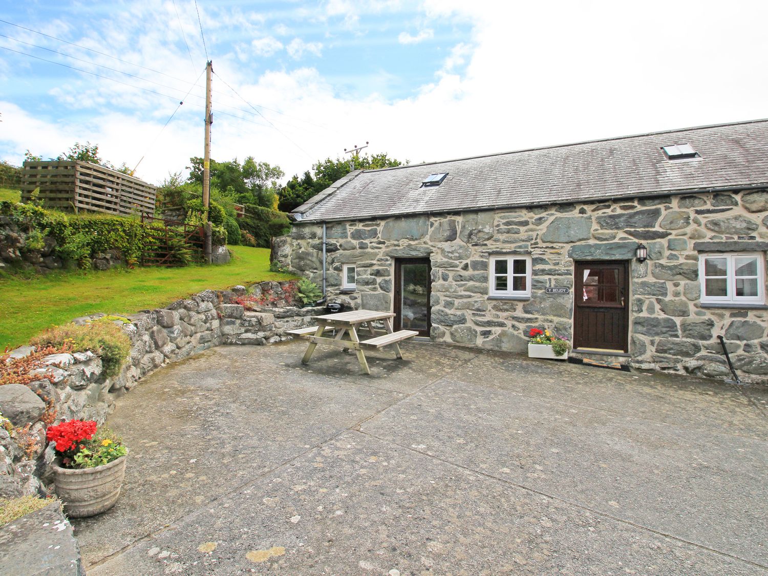 Y Beudy (The Old Byre) - North Wales - 1168534 - photo 1