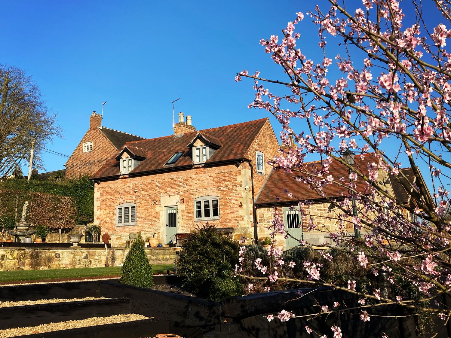 New Elms Farmhouse - Peak District & Derbyshire - 1169994 - photo 1