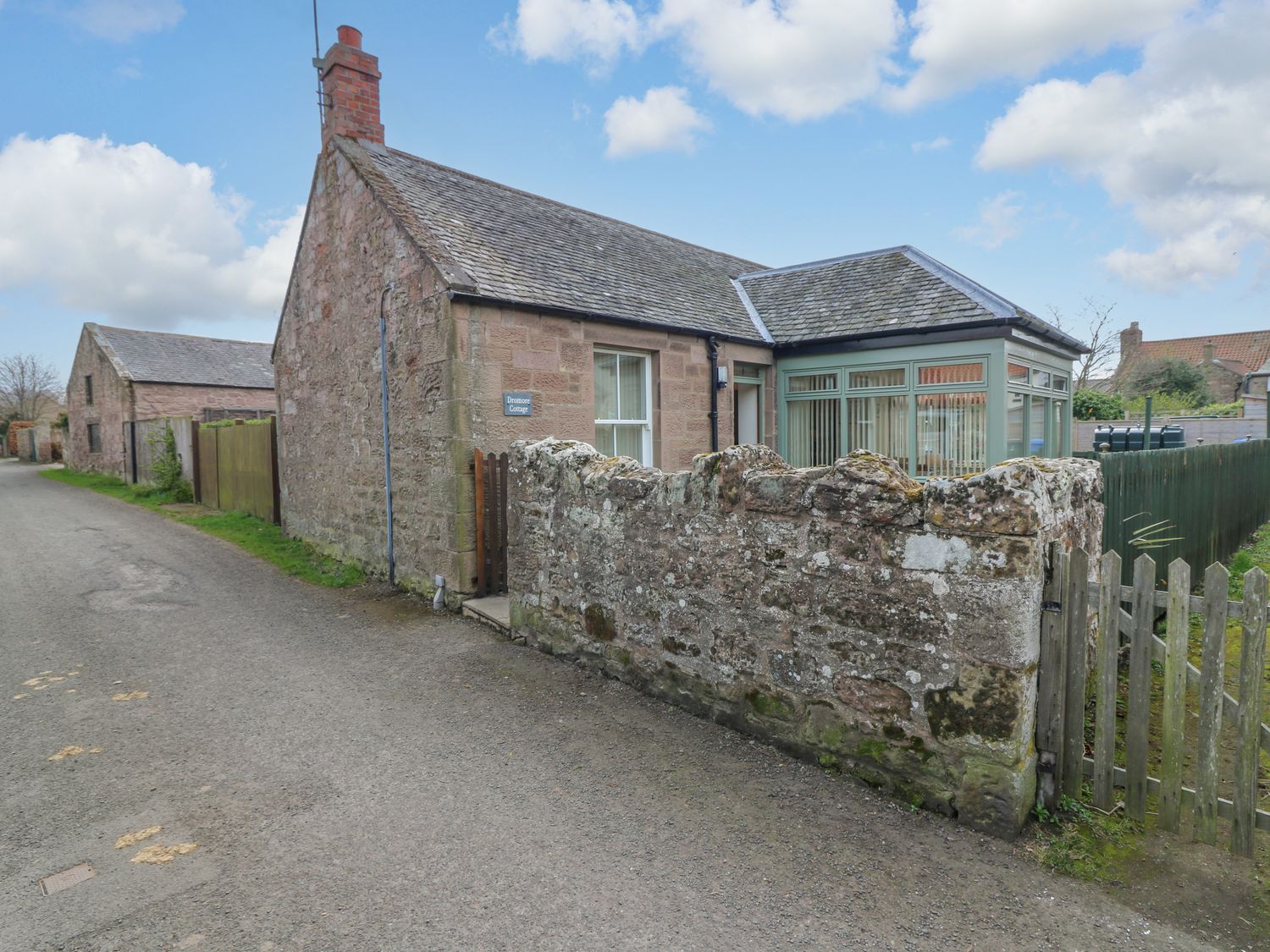 Dromore Cottage                     photo 37