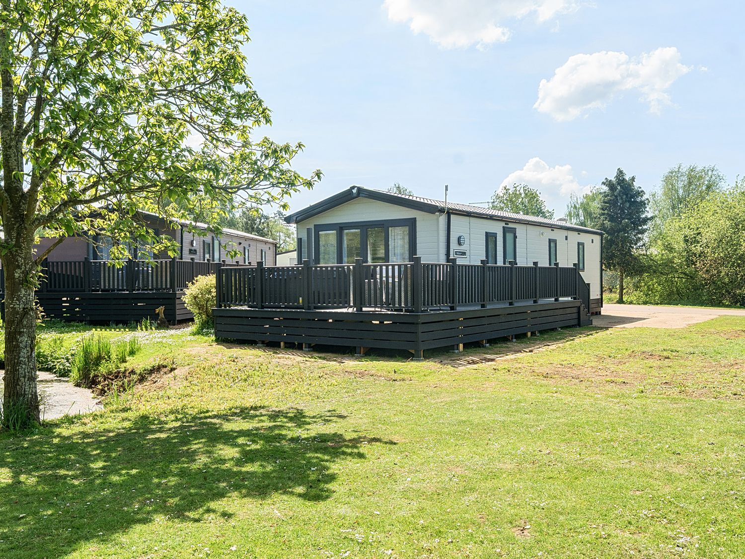 Aquadrome Abode - Billing Aquadrome -  - 1175919 - photo 1