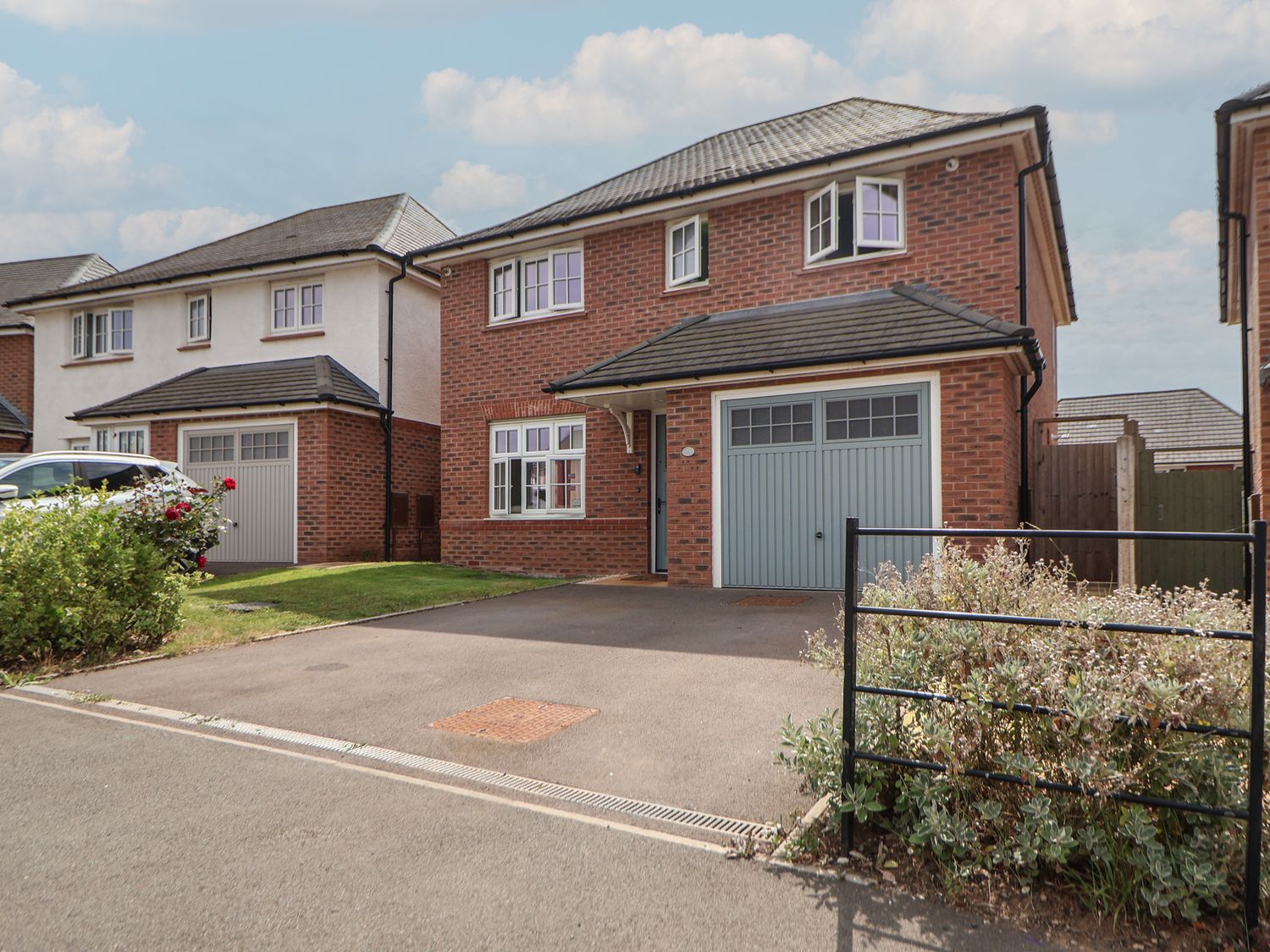 A house with a garage and driveway at 29 Ernest Dawes Avenue Priorslee near Telford