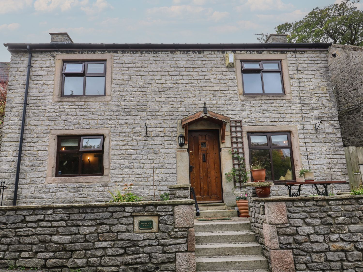 Bradshaw House - Peak District & Derbyshire - 1183308 - photo 1