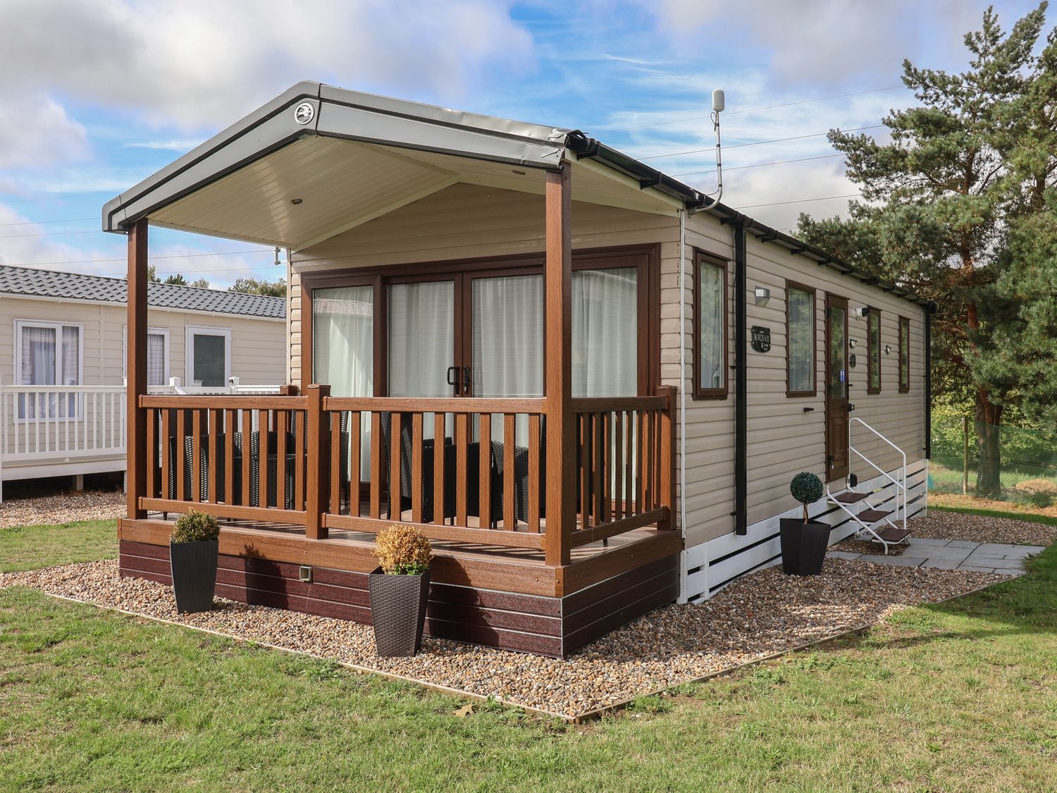 Stag Lodge, Caravan 70 - Norfolk - 1184793 - photo 1