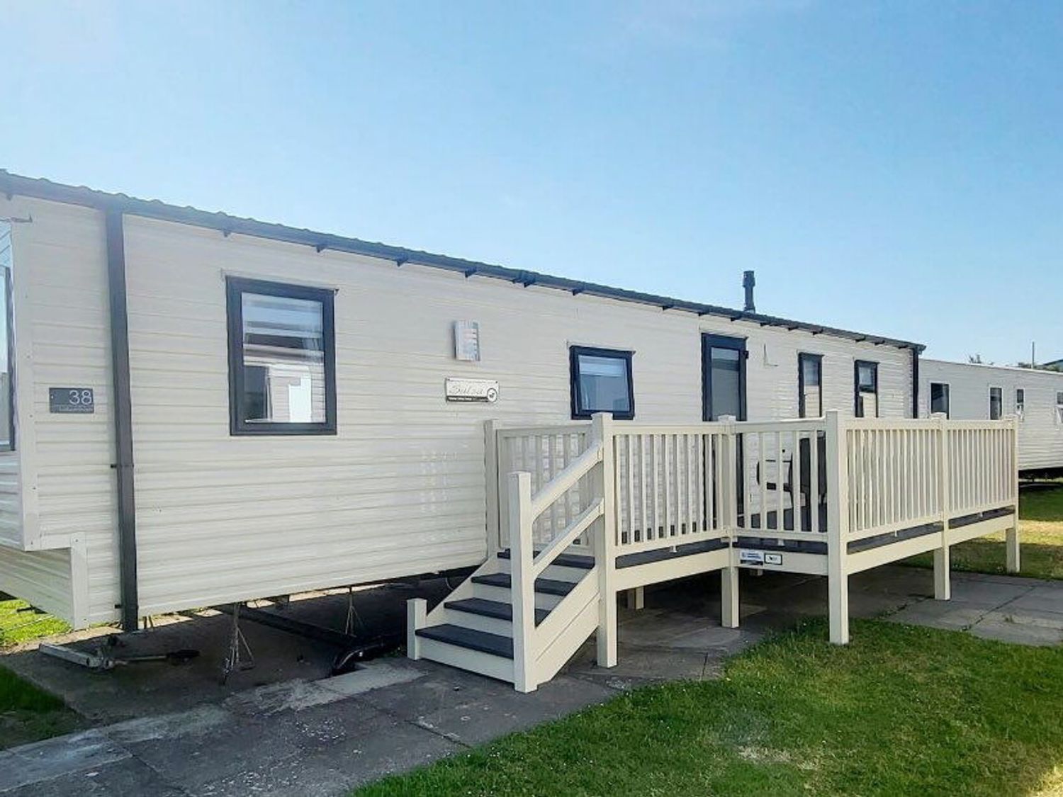 Cala Gran Holiday Park - Holiday Accommodation 1012 - Lake District - 1184889 - photo 1
