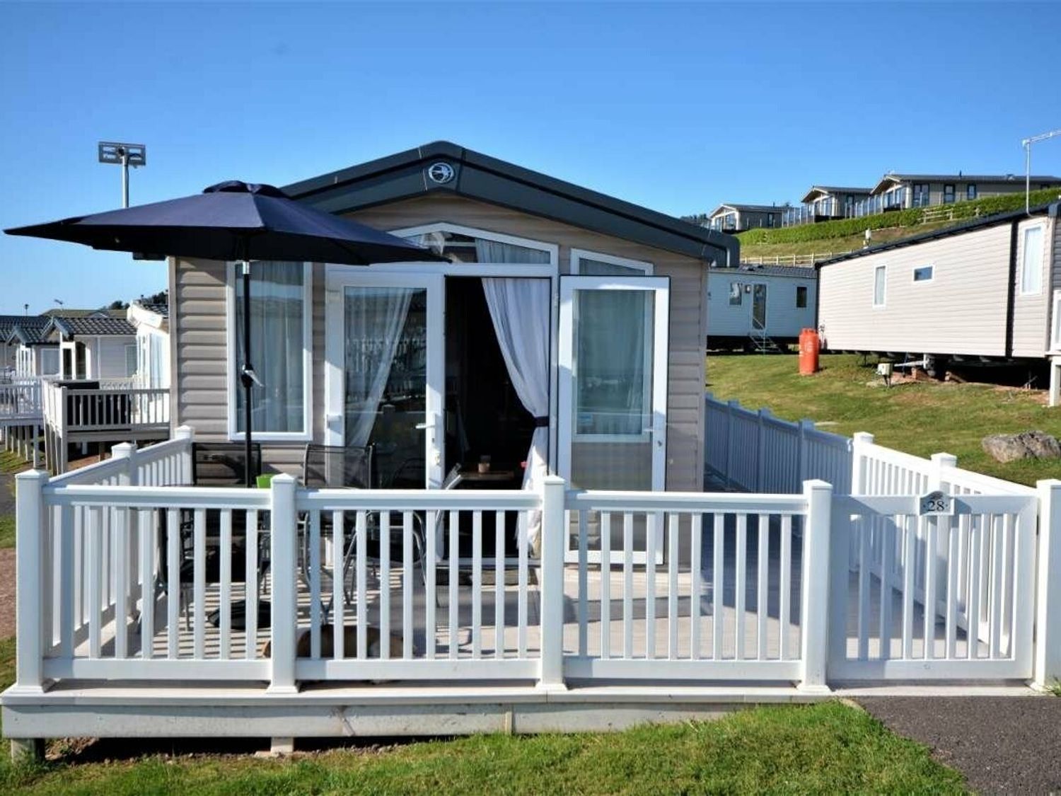 Devon Cliffs Holiday Park - Holiday Accommodation 13632 - Devon - 1185372 - photo 1