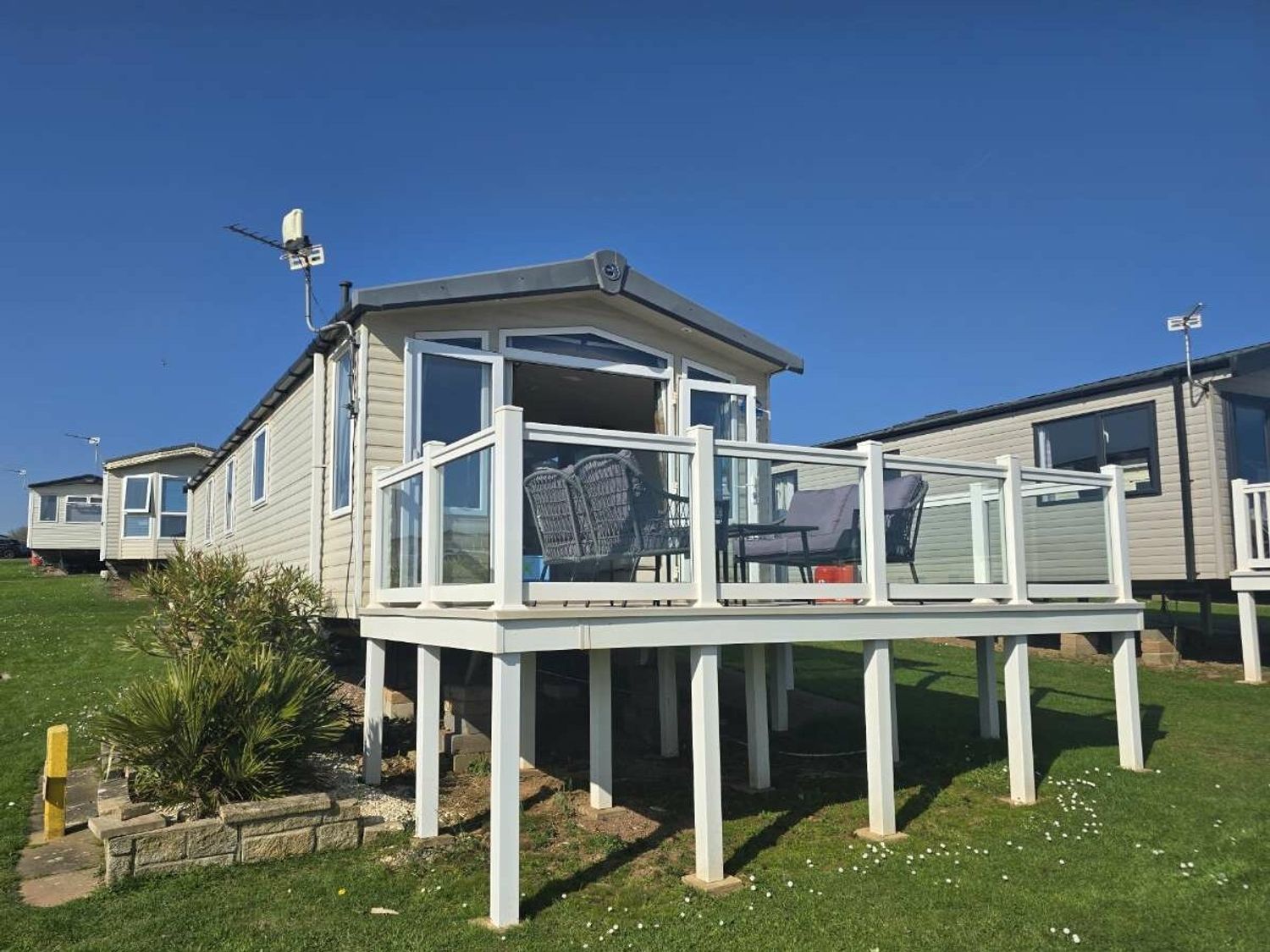 Devon Cliffs Holiday Park - Holiday Accommodation 13689 - Devon - 1185378 - photo 1