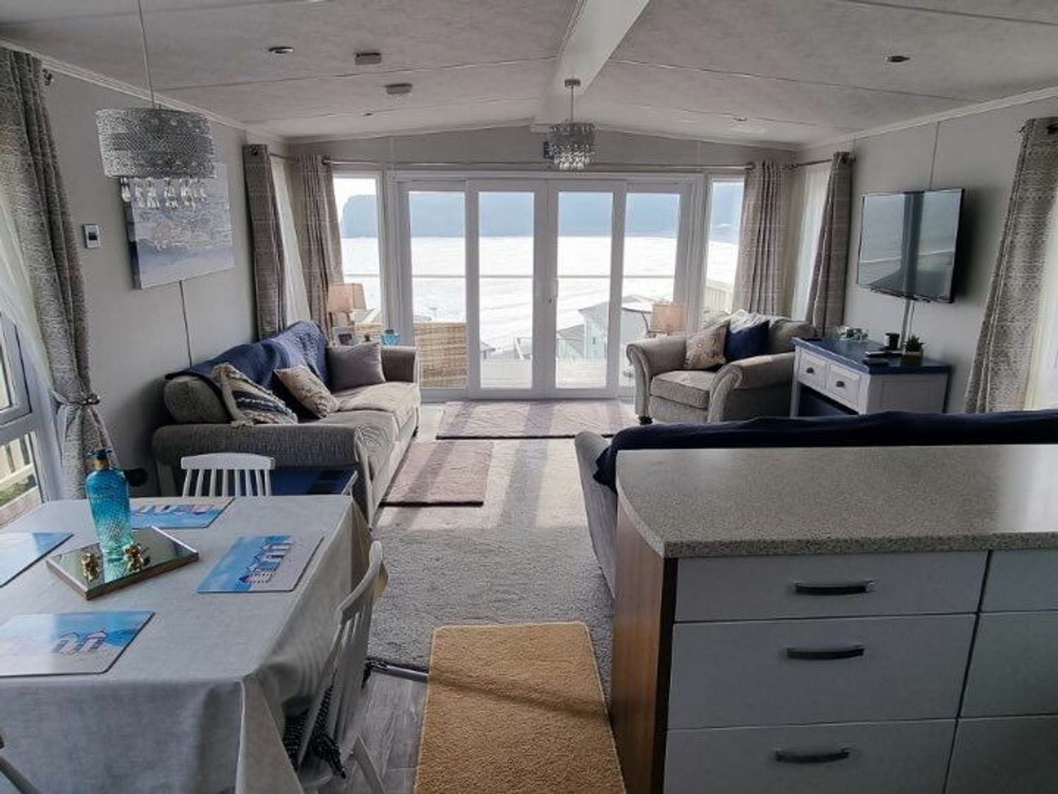 Lydstep Beach - Holiday Accommodation 14896 - South Wales - 1185629 - photo 1