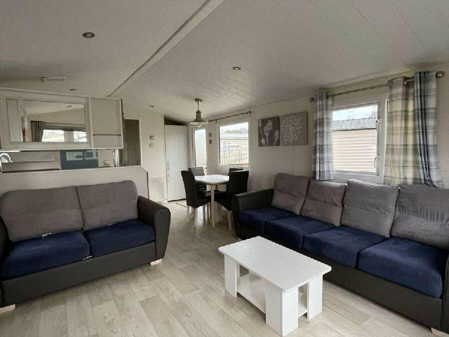 Golden Gate Holiday Centre - Holiday Accommodation 16575 - North Wales - 1186052 - photo 1