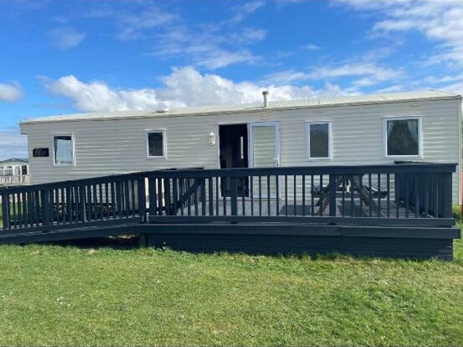 Perran Sands - Holiday Accommodation 16623 - Cornwall - 1186067 - photo 1