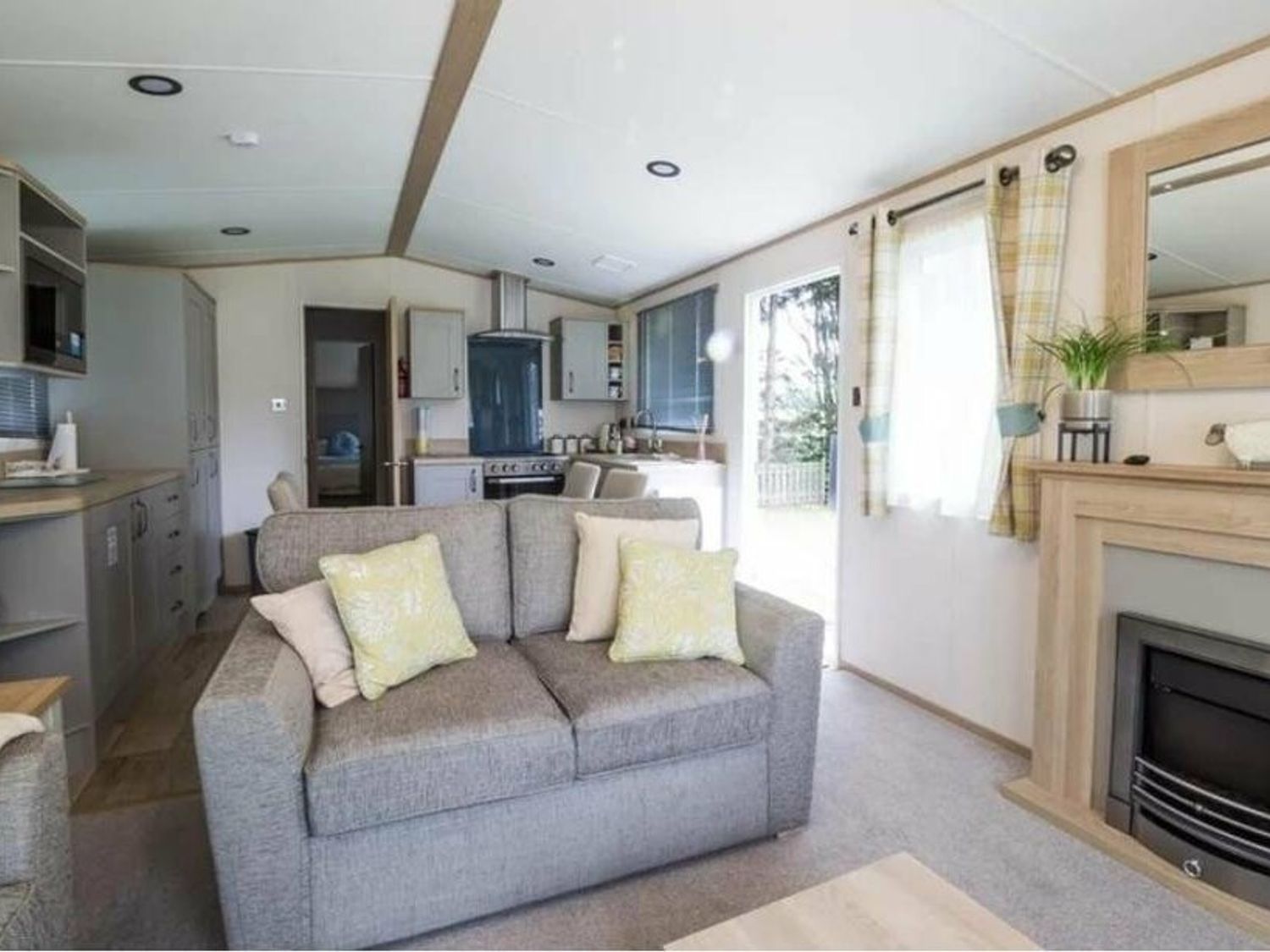 Weeley Bridge Holiday Park - Holiday Accommodation 16798 - Suffolk & Essex - 1186110 - photo 1