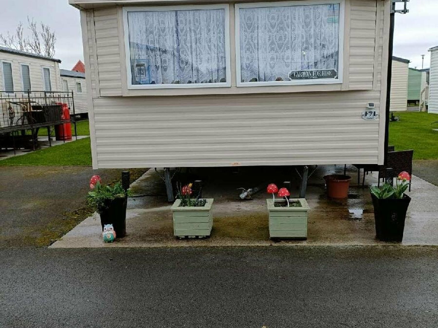 Oakfield Caravan Park - Holiday Accommodation 16868 - North Wales - 1186131 - photo 1