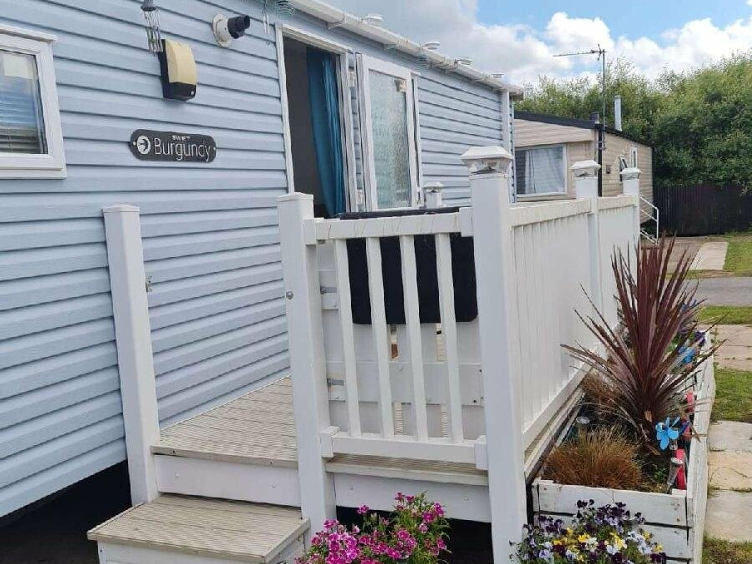 Lyons Robin Hood - Holiday Accommodation 16952 - North Wales - 1186152 - photo 1