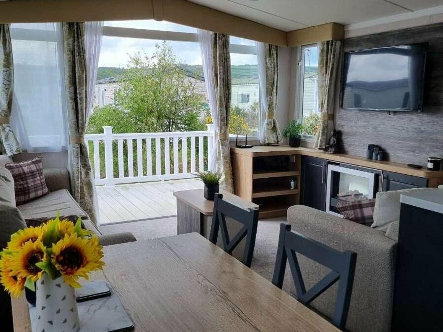Presthaven Beach Resort - Holiday Accommodation 17503 - North Wales - 1186341 - photo 1