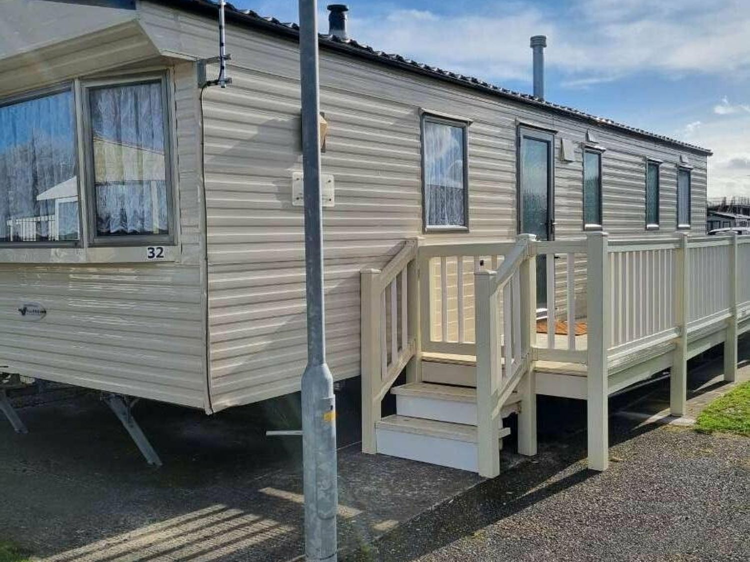 Happy Days Caravan Park - Holiday Accommodation 17569 - North Wales - 1186360 - photo 1