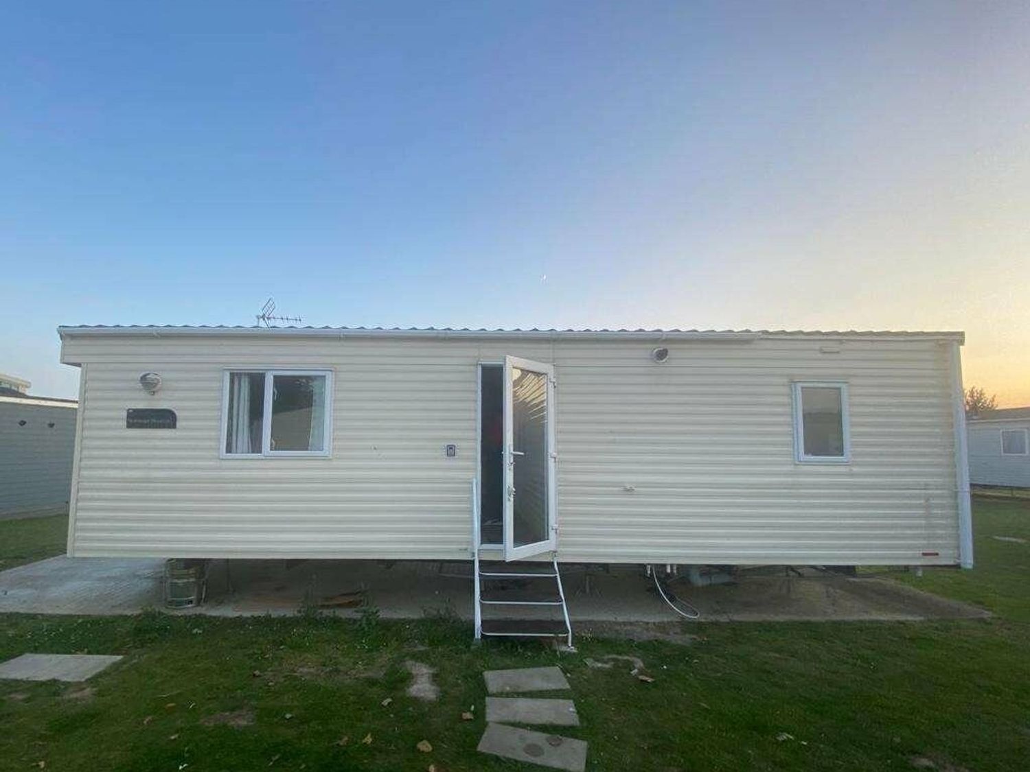 Seawick Holiday Park - Holiday Accommodation 18354 - Suffolk & Essex - 1186589 - photo 1