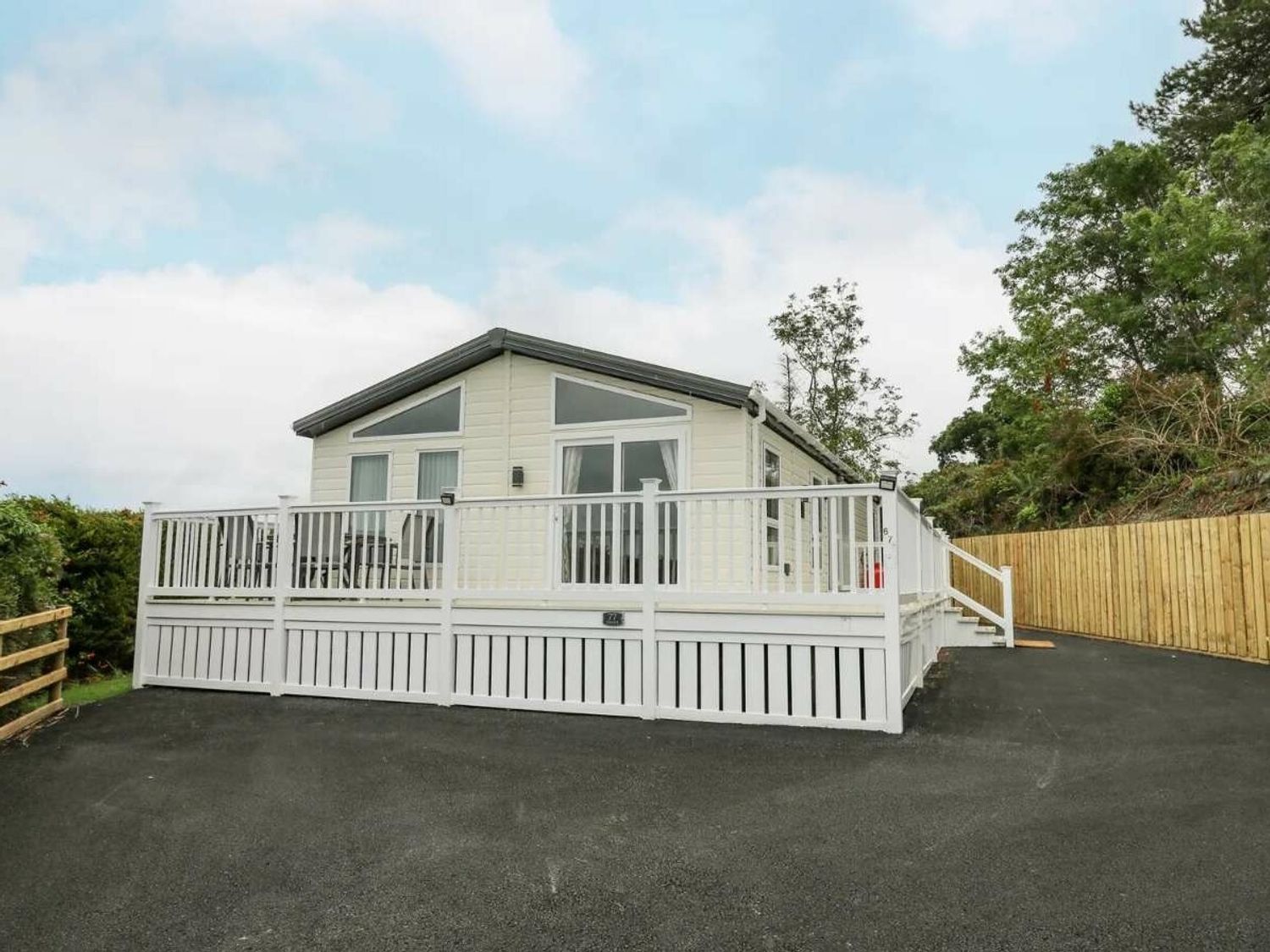 Brynowen Holiday Park - Holiday Accommodation 18665 - Mid Wales - 1186686 - photo 1