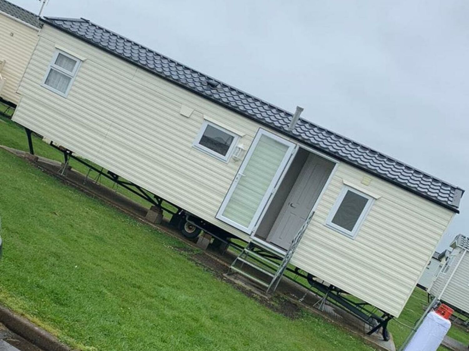 Seal Bay Resort - Holiday Accommodation 20149 - Hampshire - 1187232 - photo 1
