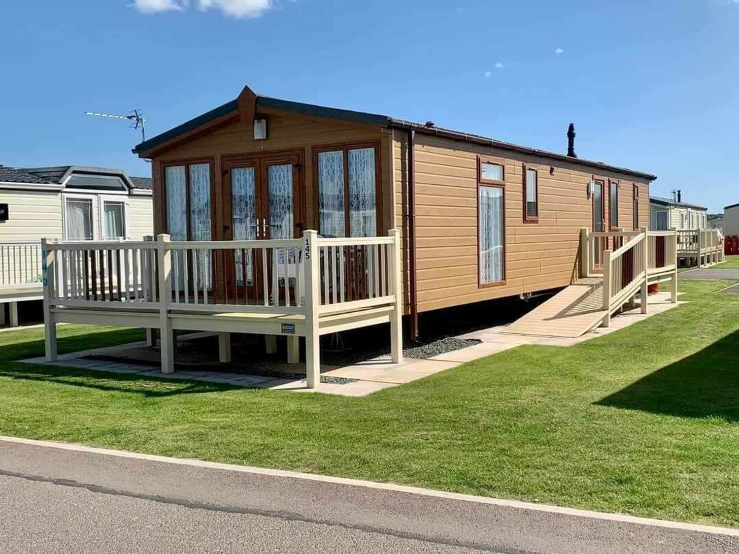 Golden Palm Resort - Holiday Accommodation 21310 - Lincolnshire - 1187853 - photo 1