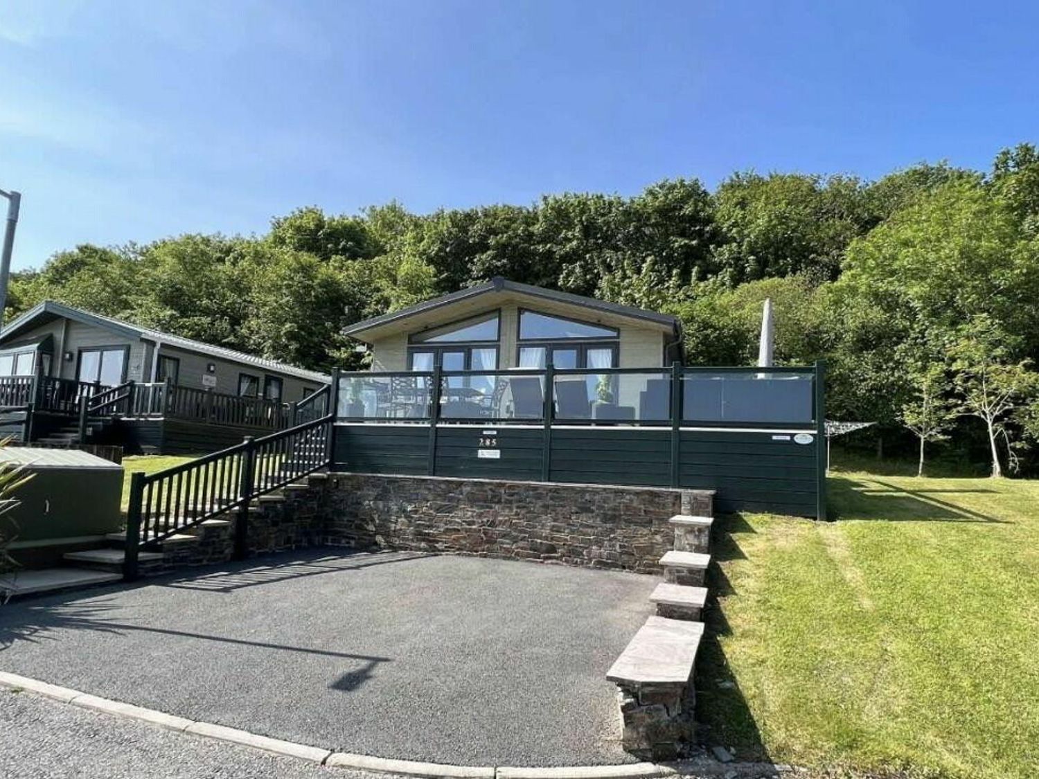White Acres Holiday Park - Holiday Accommodation 21328 - Cornwall - 1187869 - photo 1