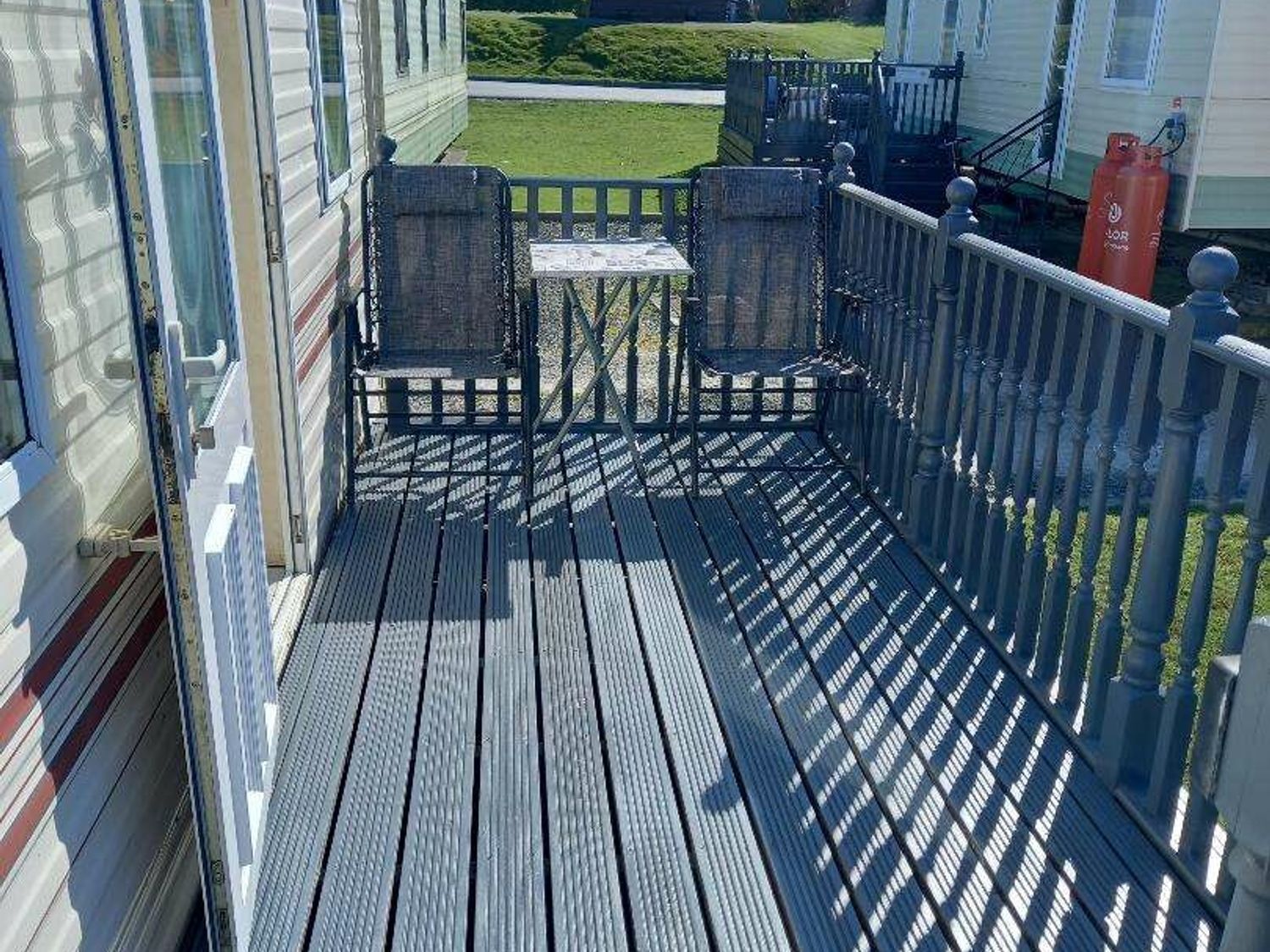 Clarach Bay Holiday Village - Holiday Accommodation 21687 - Mid Wales - 1188124 - photo 1