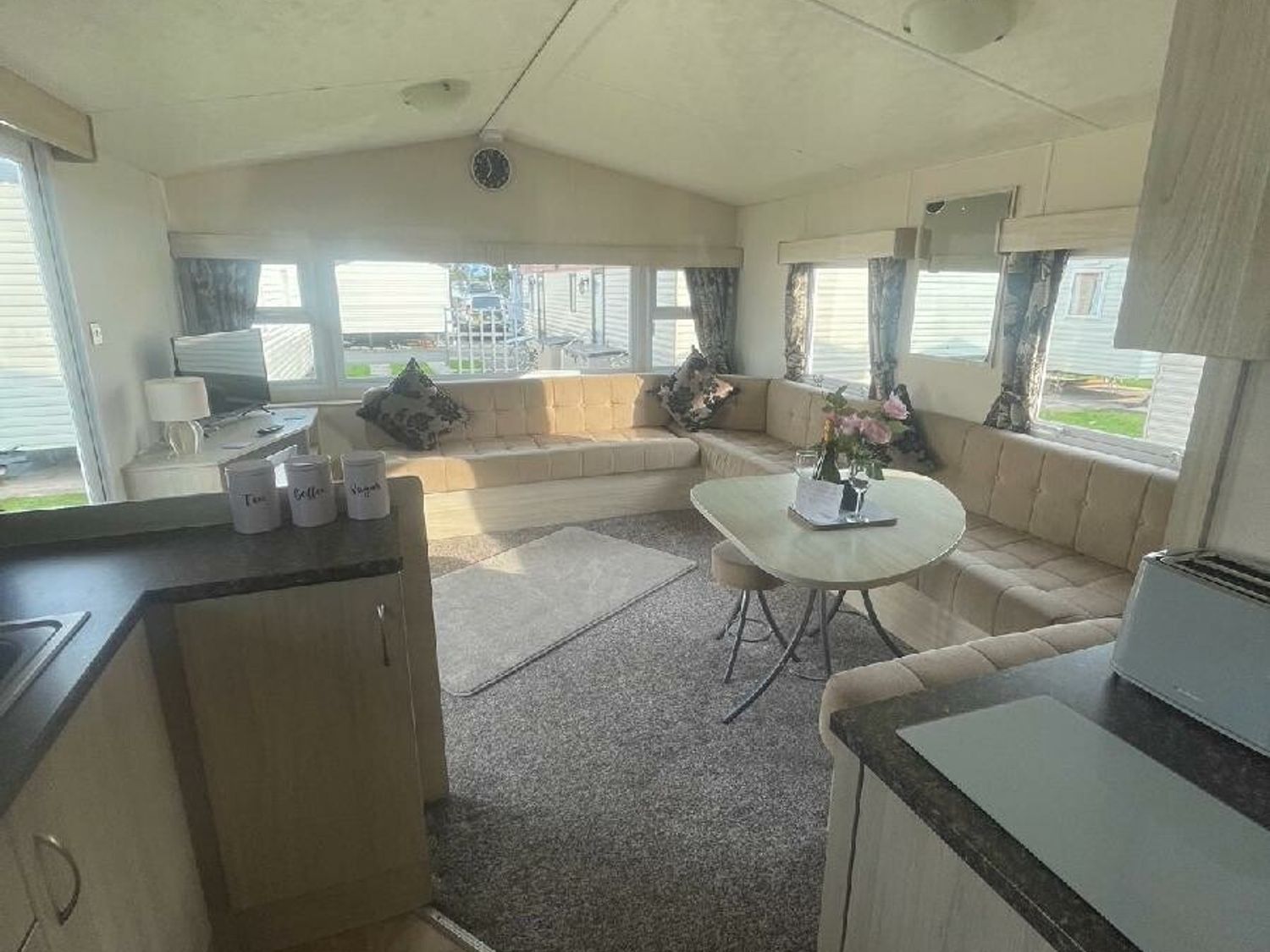 Lyons Winkups and Primrose - Holiday Accommodation 21778 - North Wales - 1188193 - photo 1