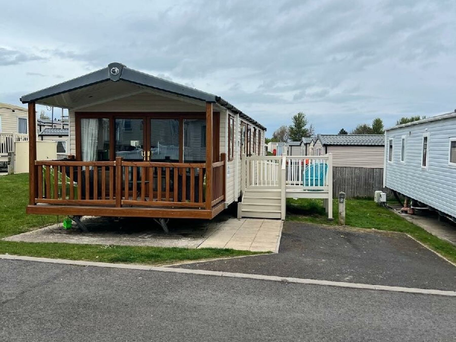 Marton Mere Holiday Village - Holiday Accommodation 21793 - Lake District - 1188205 - photo 1