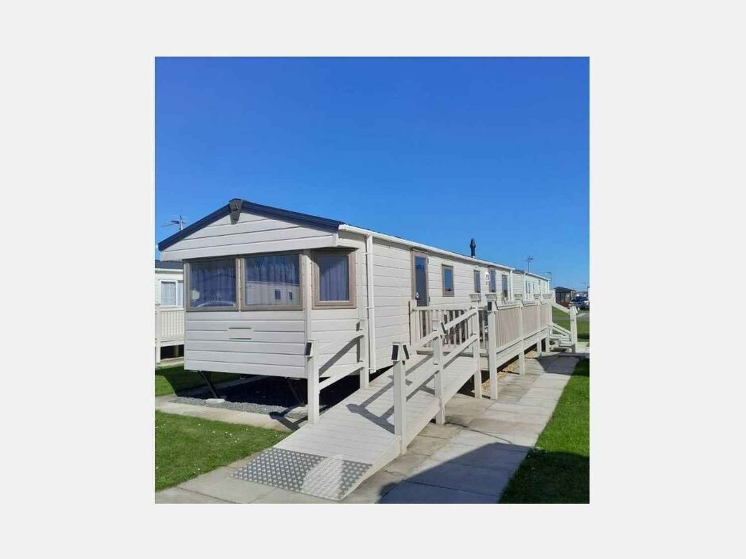 Golden Palm Resort - Holiday Accommodation 21882 - Lincolnshire - 1188277 - photo 1