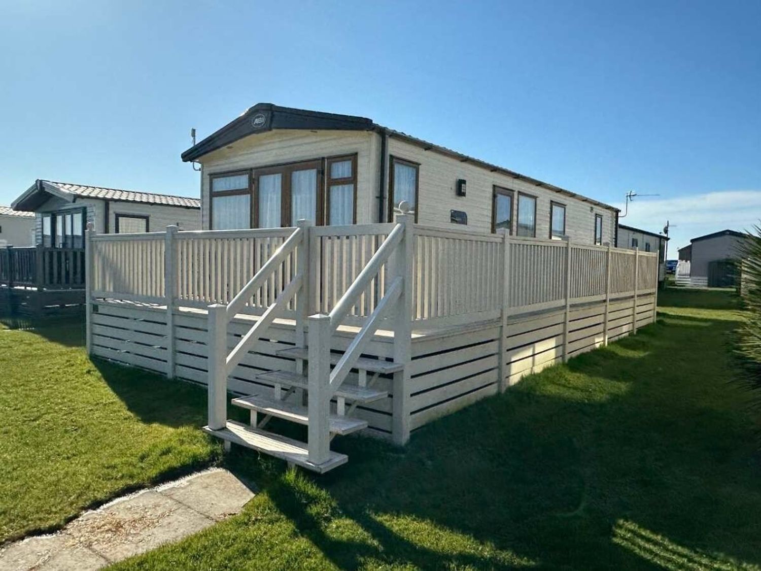West Sands - Holiday Accommodation 22299 - Hampshire - 1188619 - photo 1