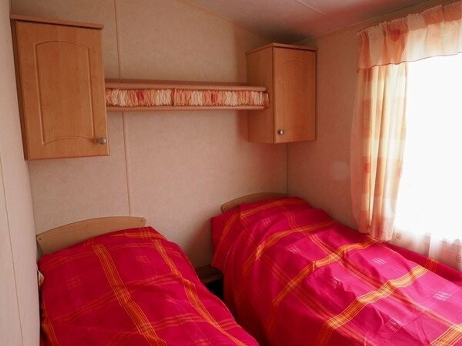Nine Wells Caravan Park - Holiday Accommodation 5912 - South Wales - 1188962 - photo 1
