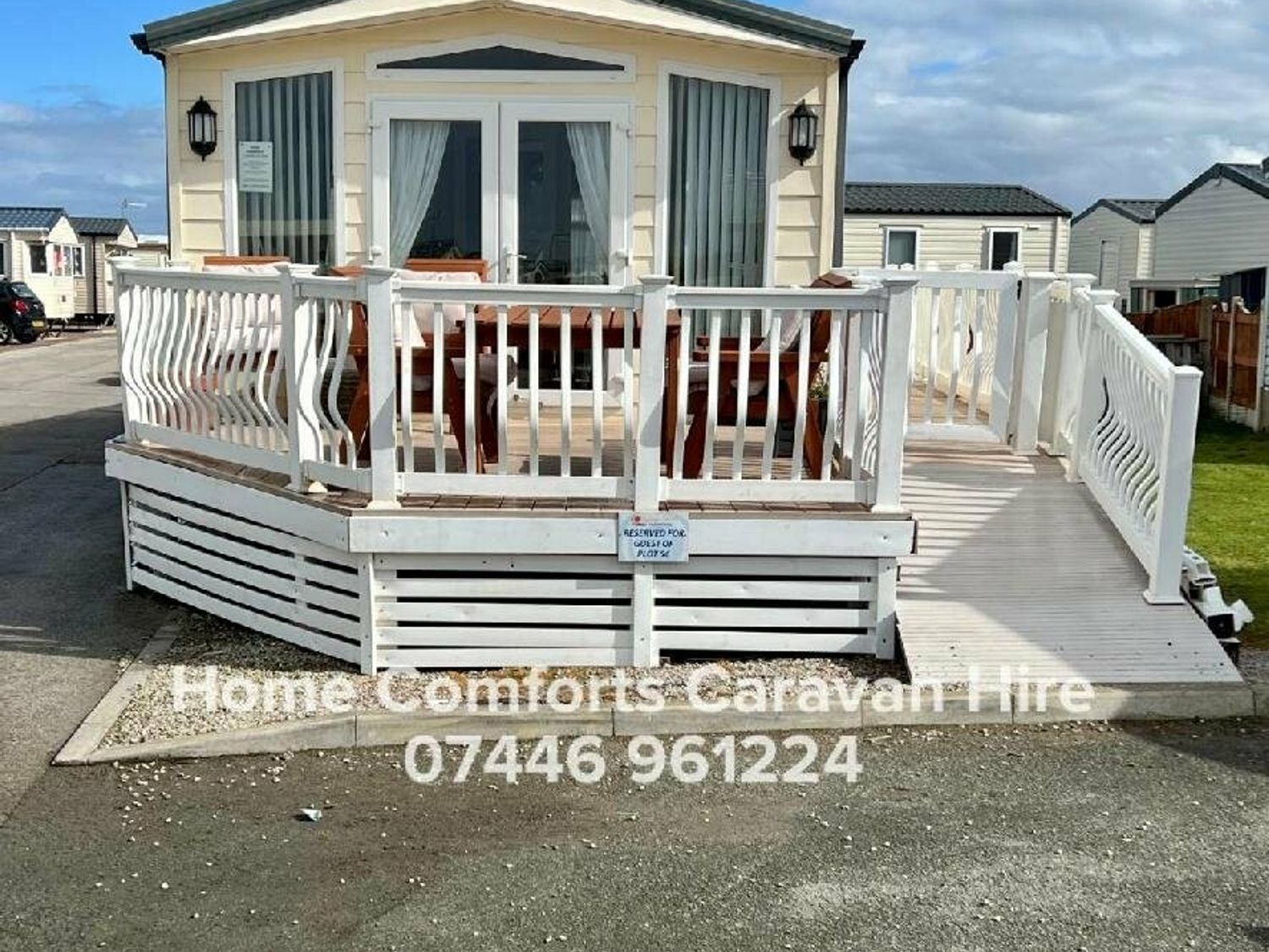 Golden Gate Holiday Centre - Holiday Accommodation 846 - North Wales - 1189165 - photo 1